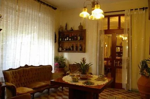 Decorative detail in Albergo Ristorante Guidi