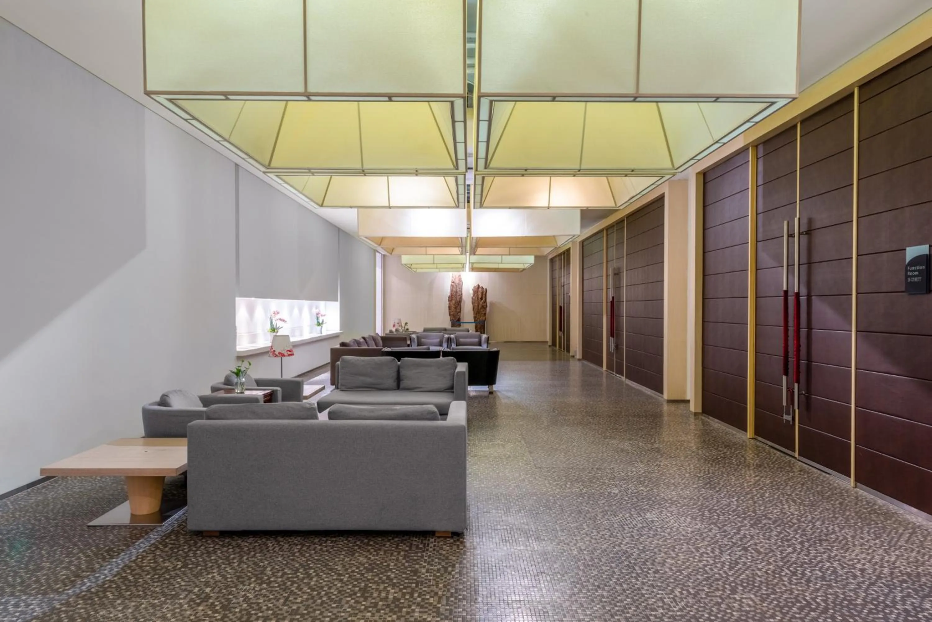 Meeting/conference room in LeafIN Hotel Beijing Minzuyuan l Bird's Nest