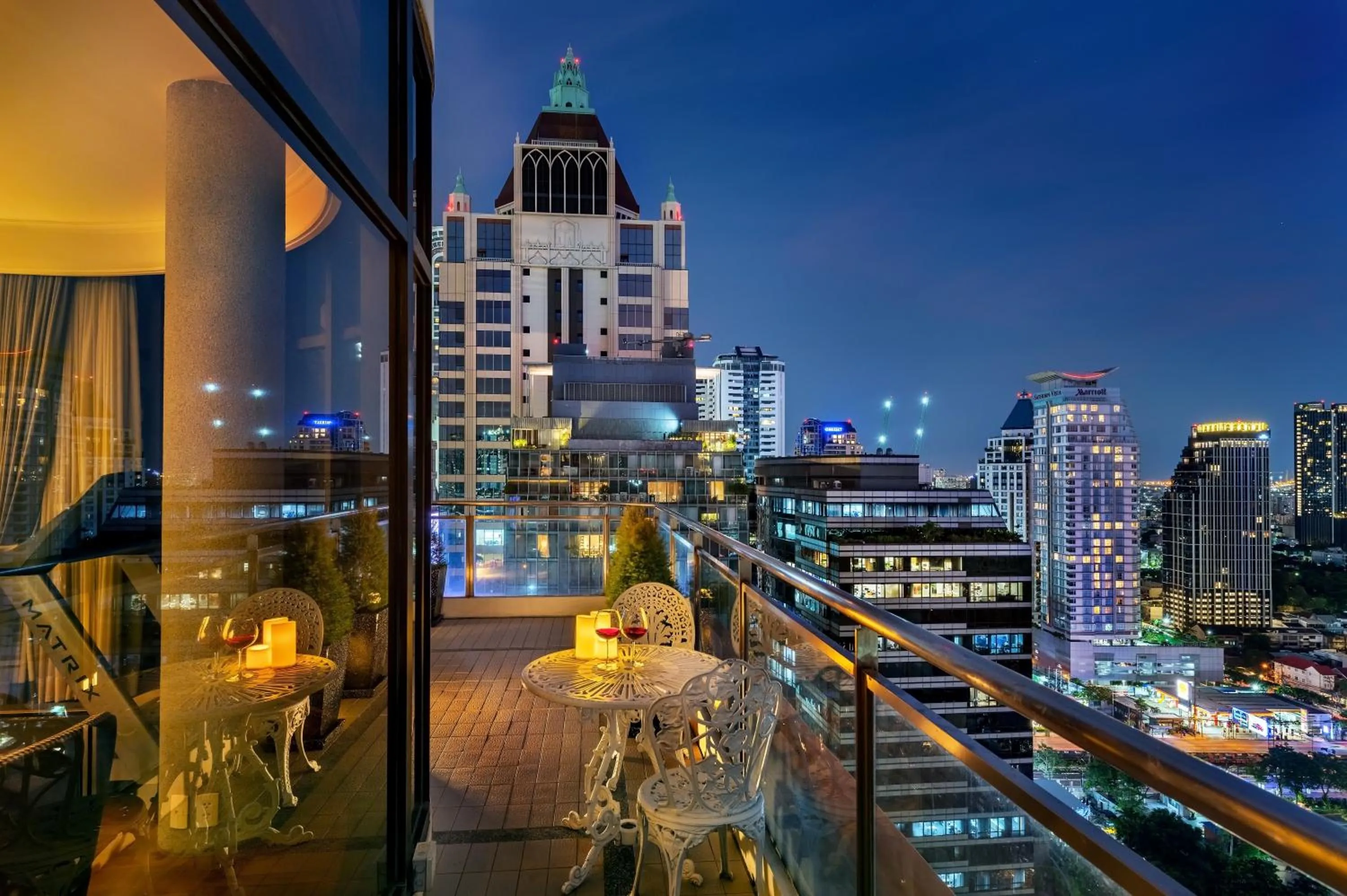 Property building in Bandara Suites Silom, Bangkok