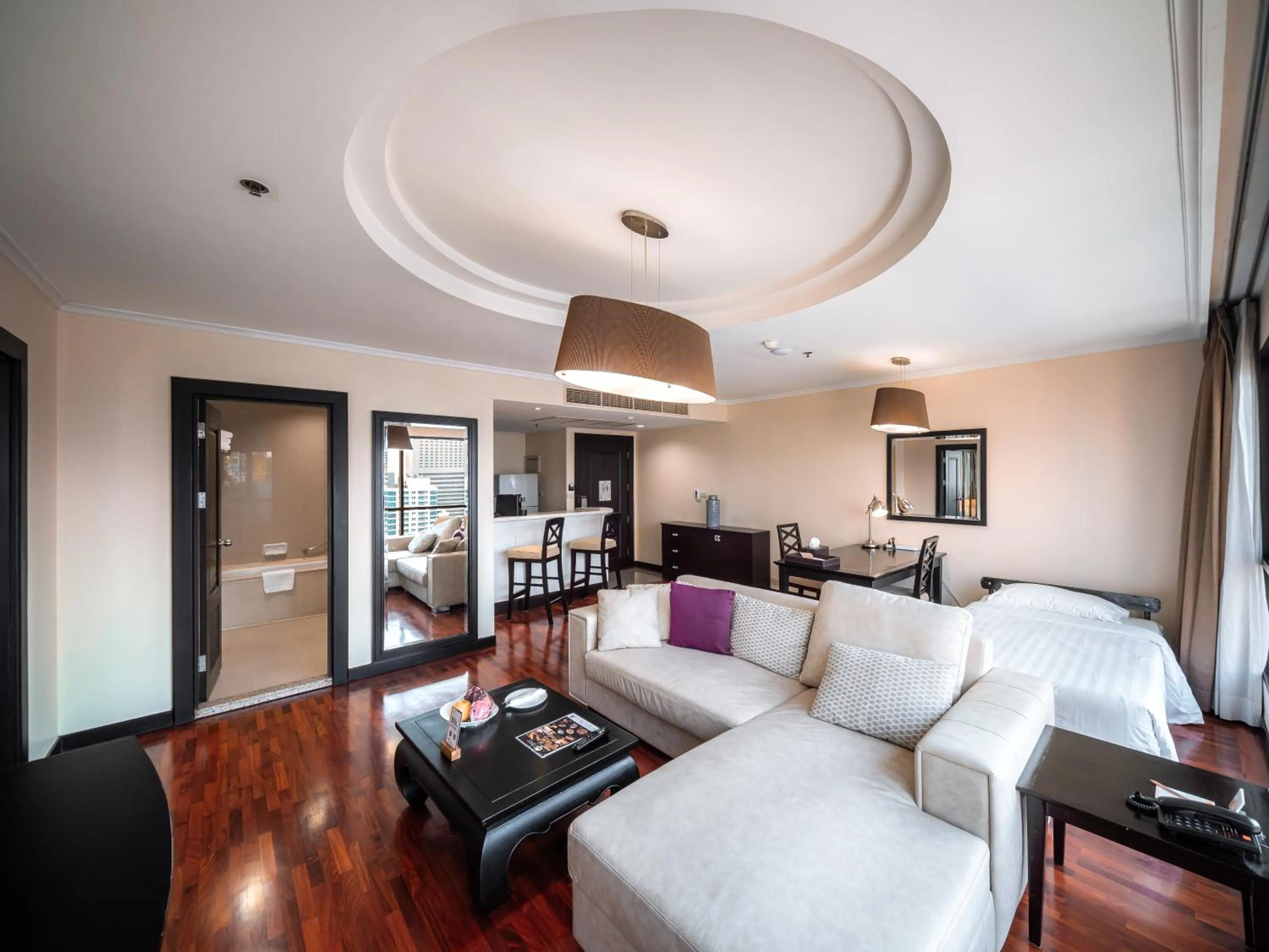 Living room in Bandara Suites Silom, Bangkok