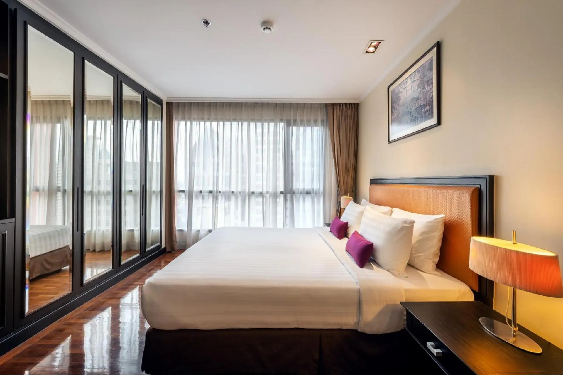 Bed in Bandara Suites Silom, Bangkok