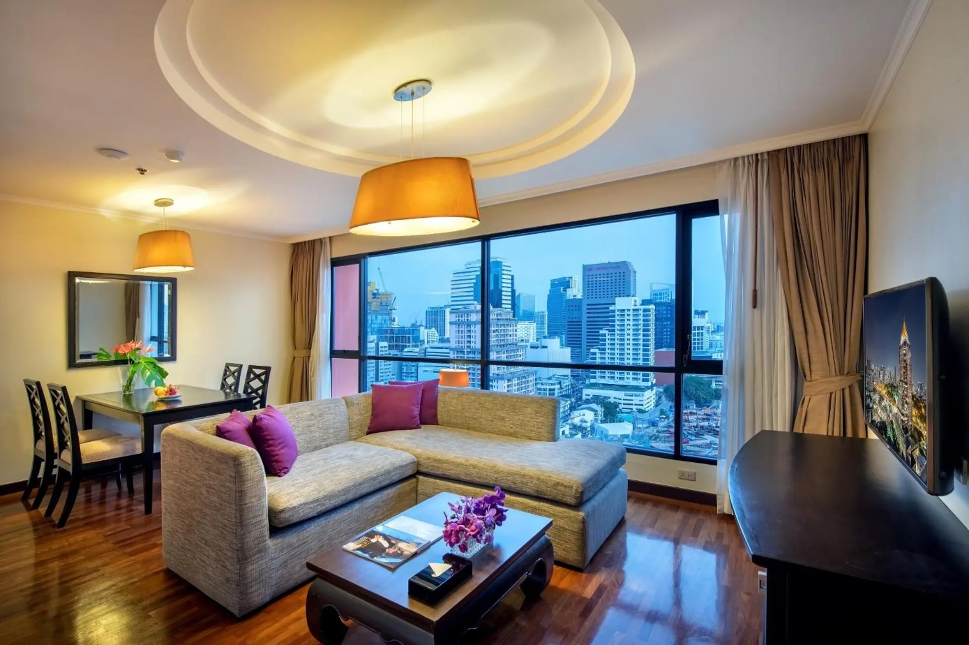 Communal lounge/ TV room in Bandara Suites Silom, Bangkok