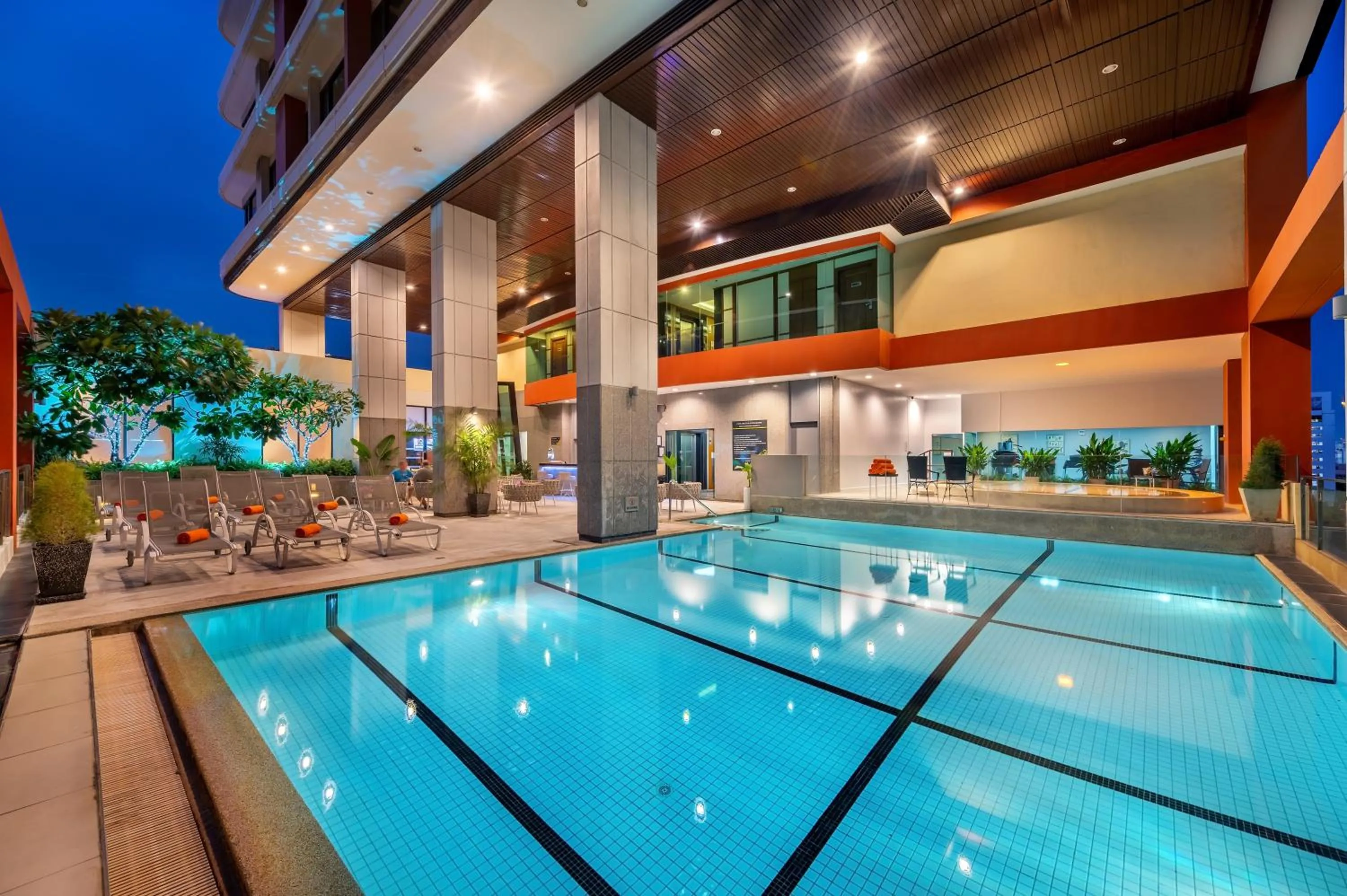 Swimming pool in Bandara Suites Silom, Bangkok