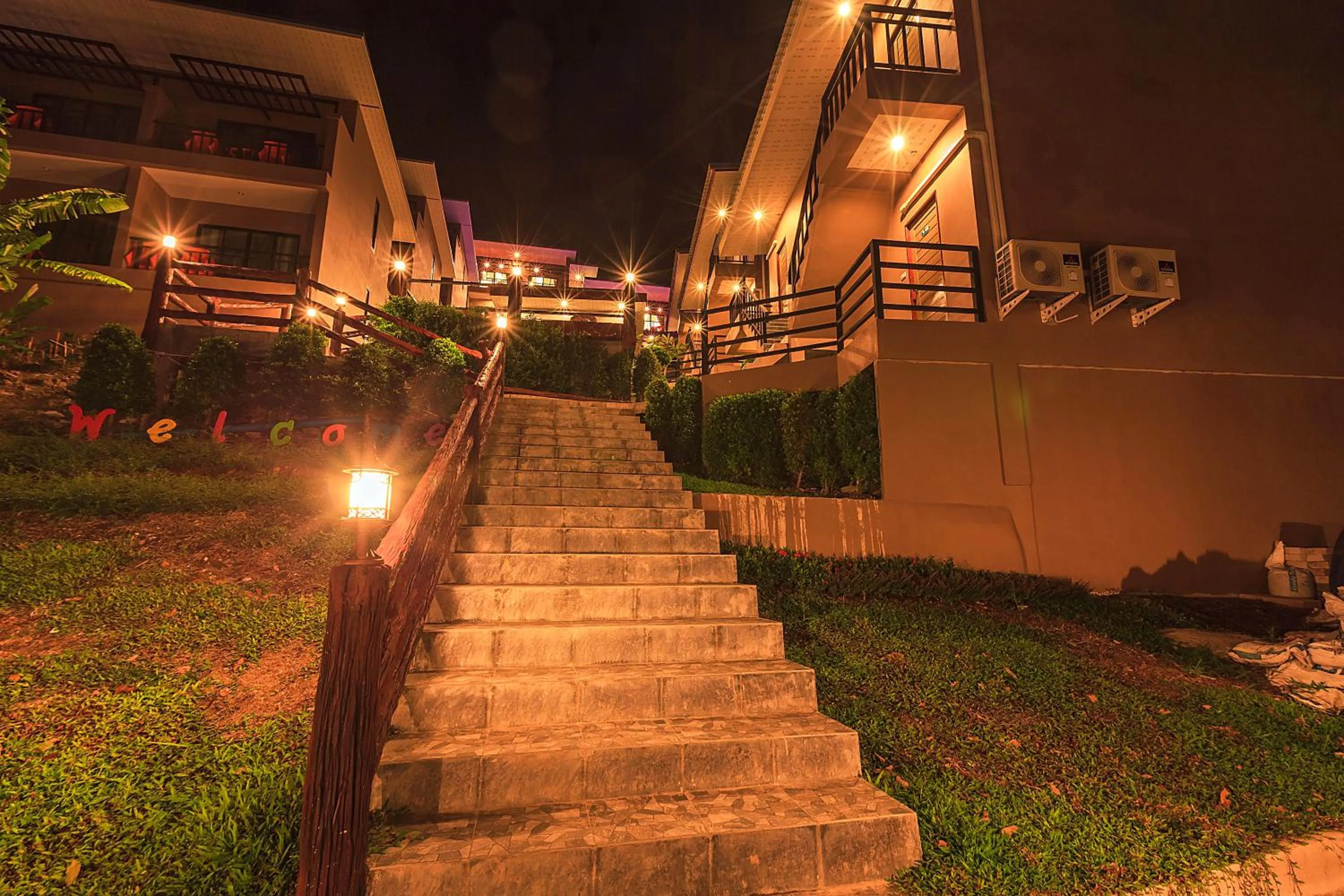 Property building in Phi Phi Top View Resort