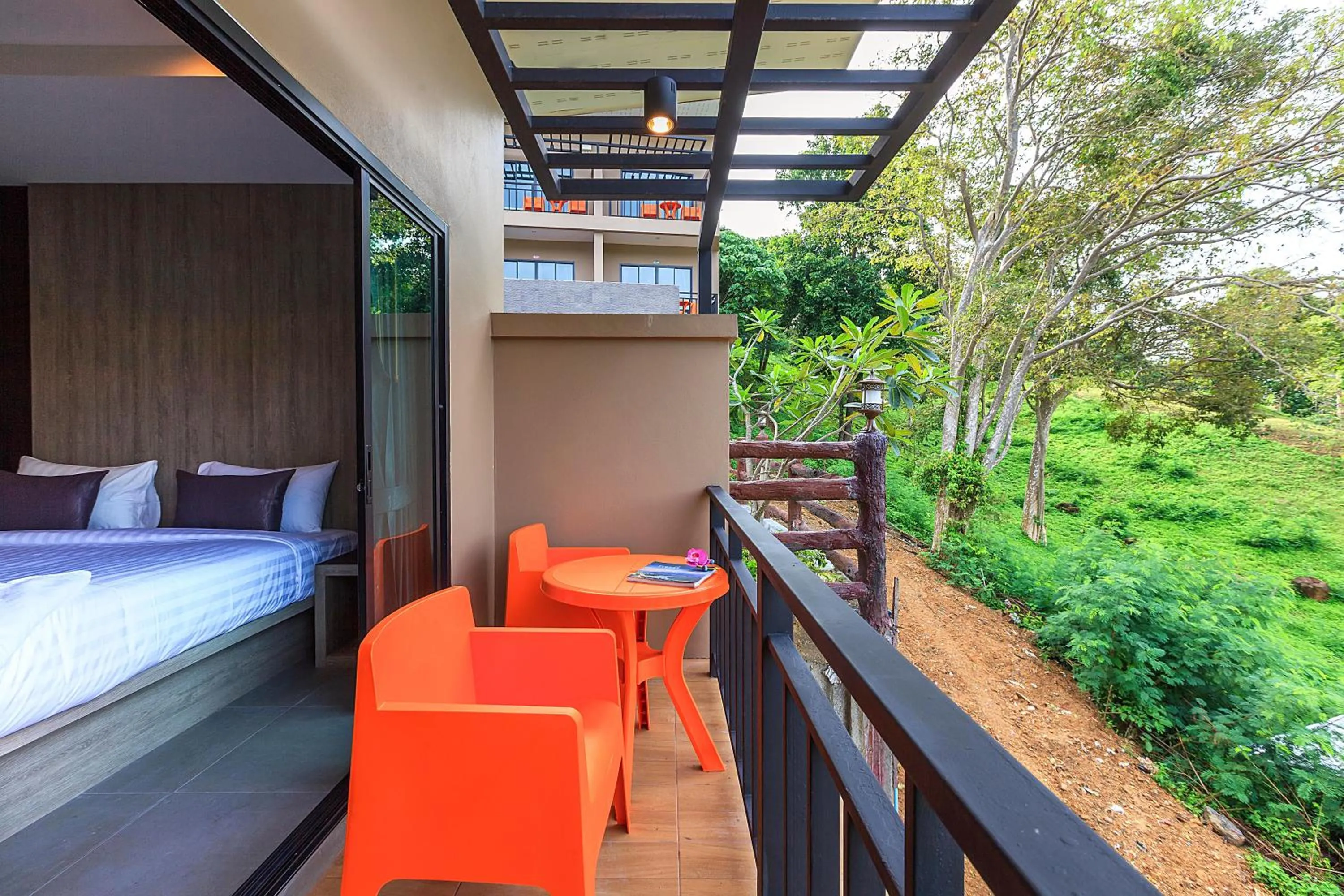 Balcony/Terrace in Phi Phi Top View Resort