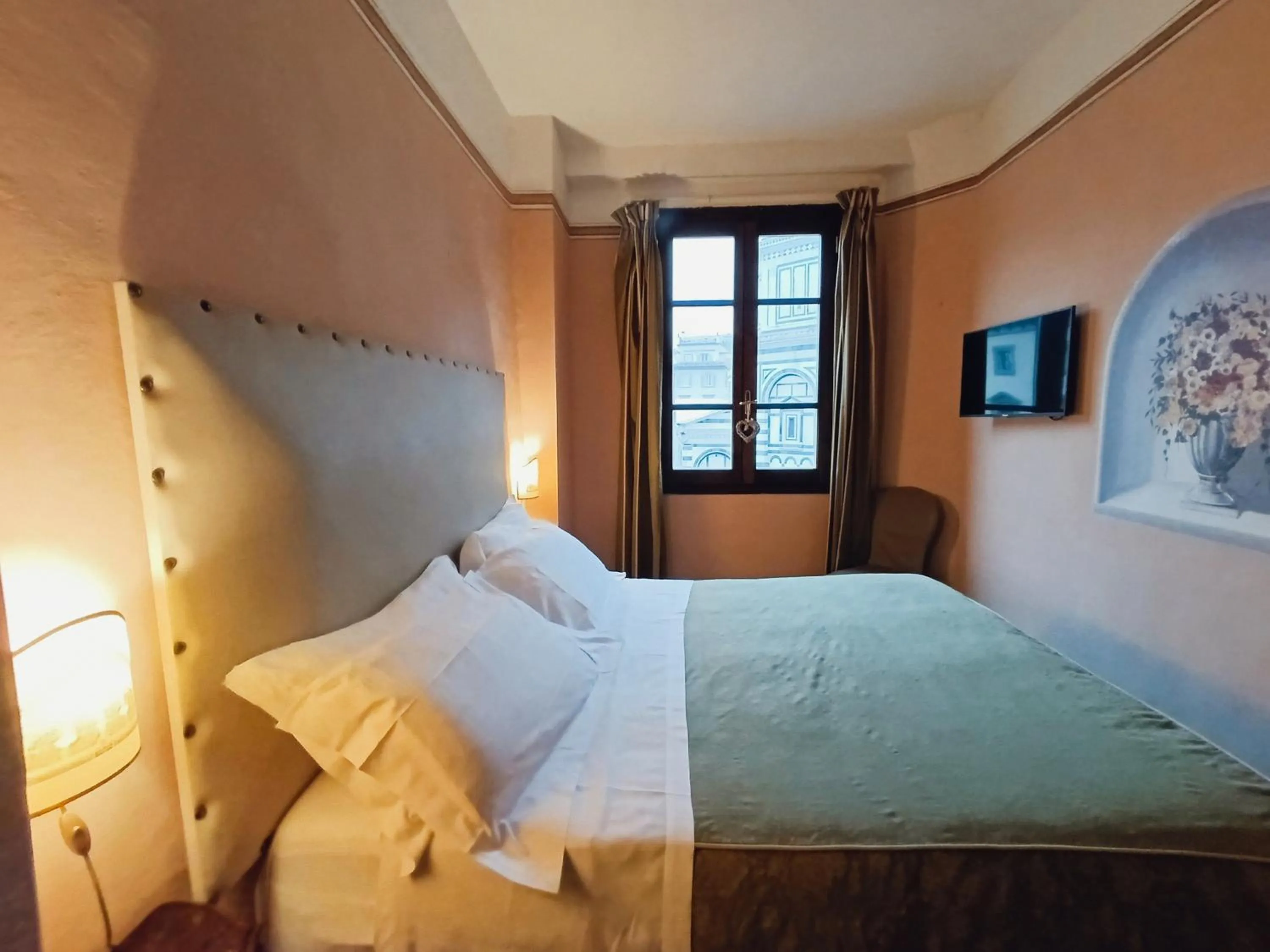 Bedroom, Bed in B&B A Florence View