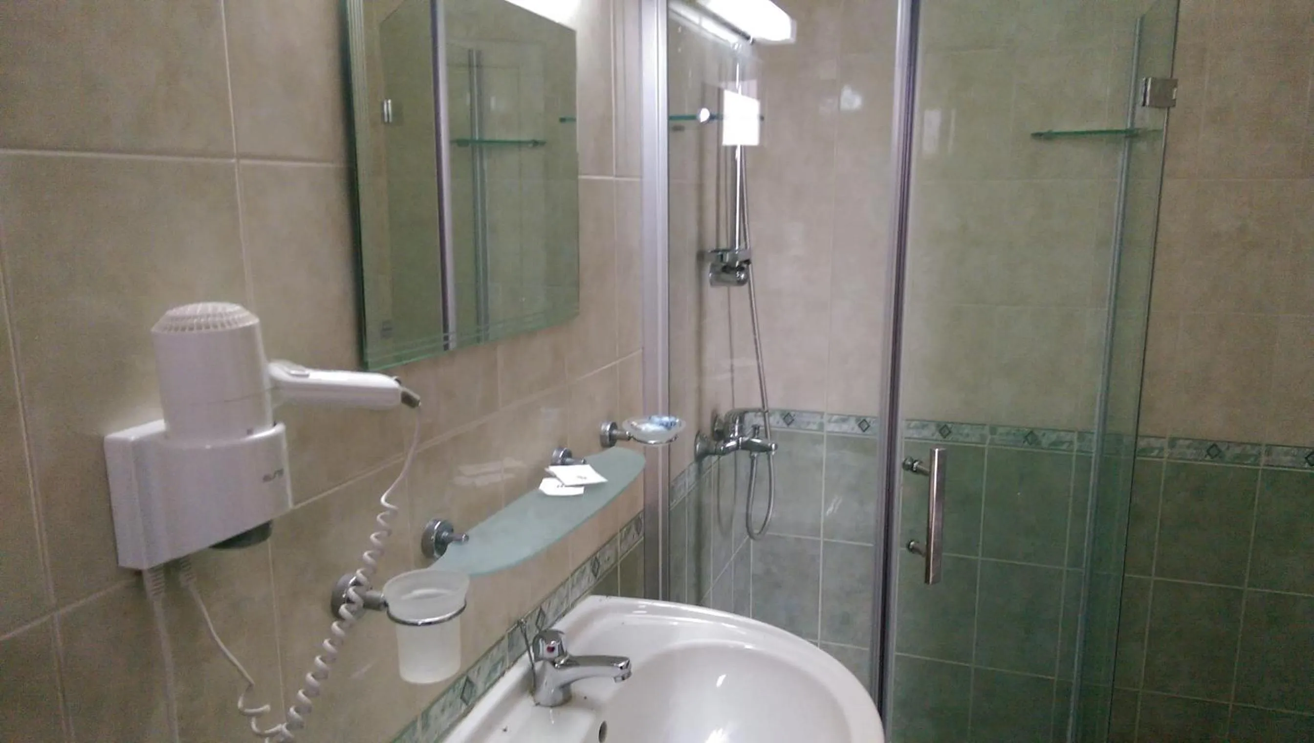 Bathroom in Hotel Briz