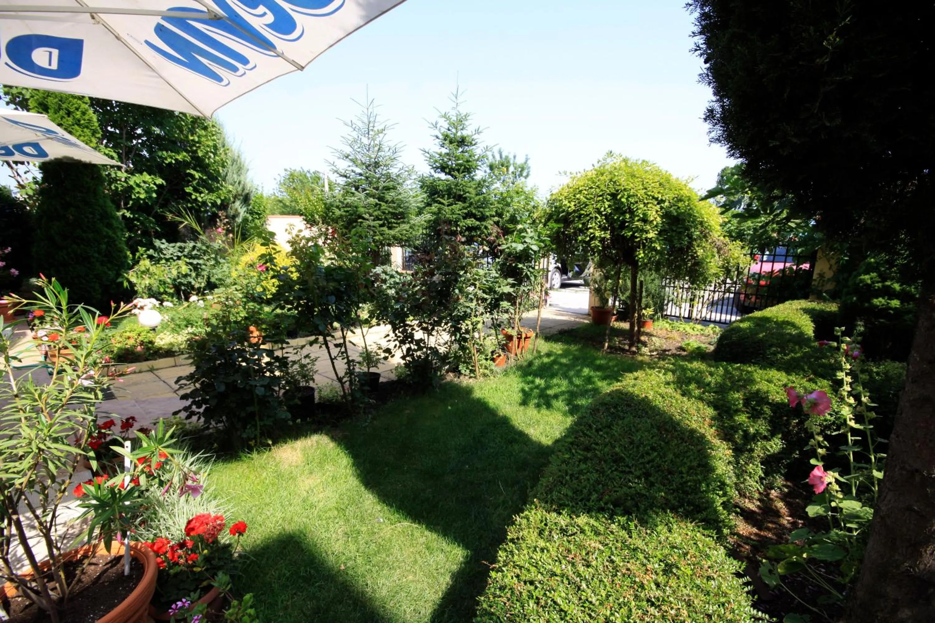 Facade/entrance in Hotel Briz