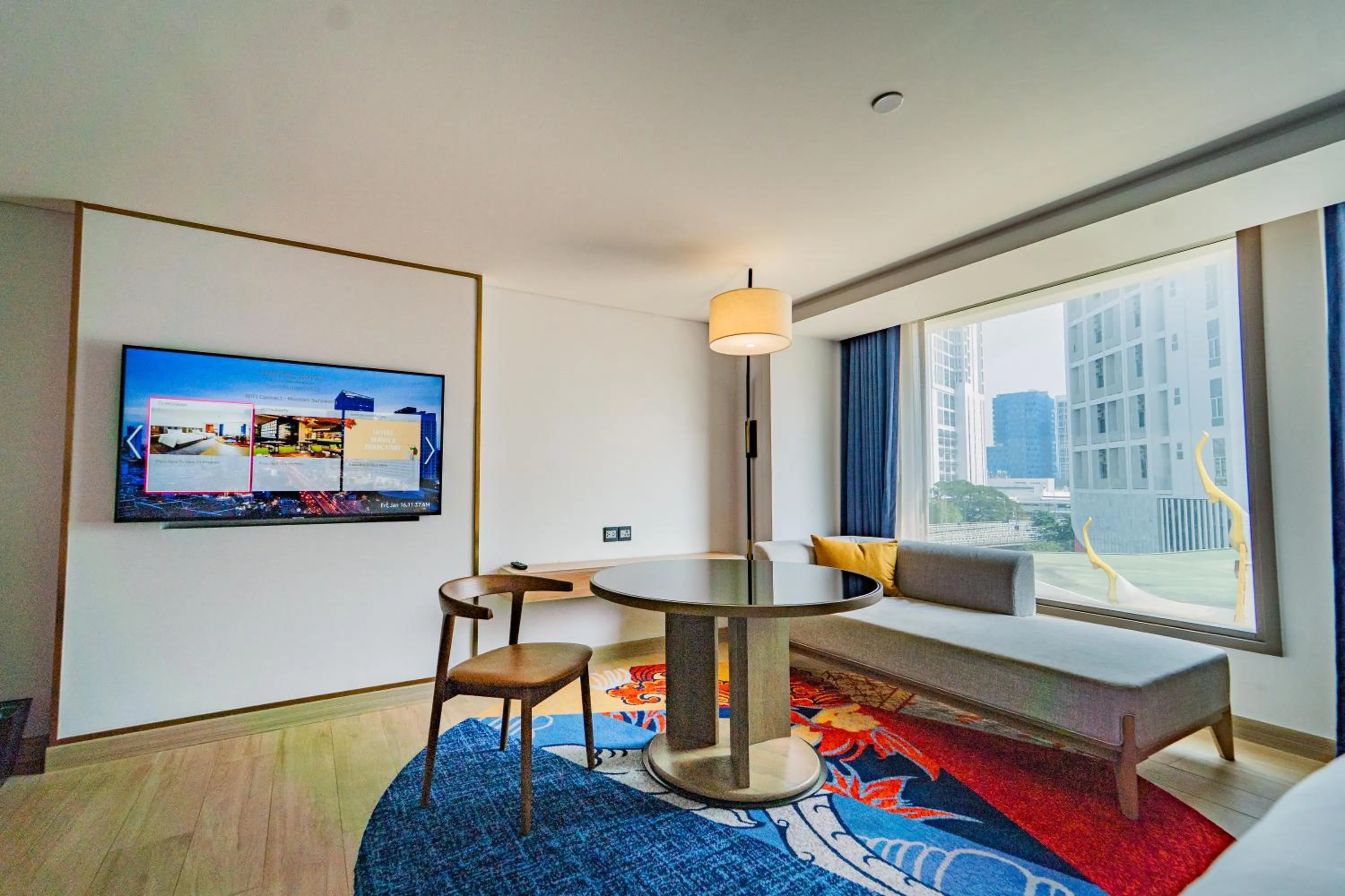 Seating area in Montien Hotel Surawong Bangkok