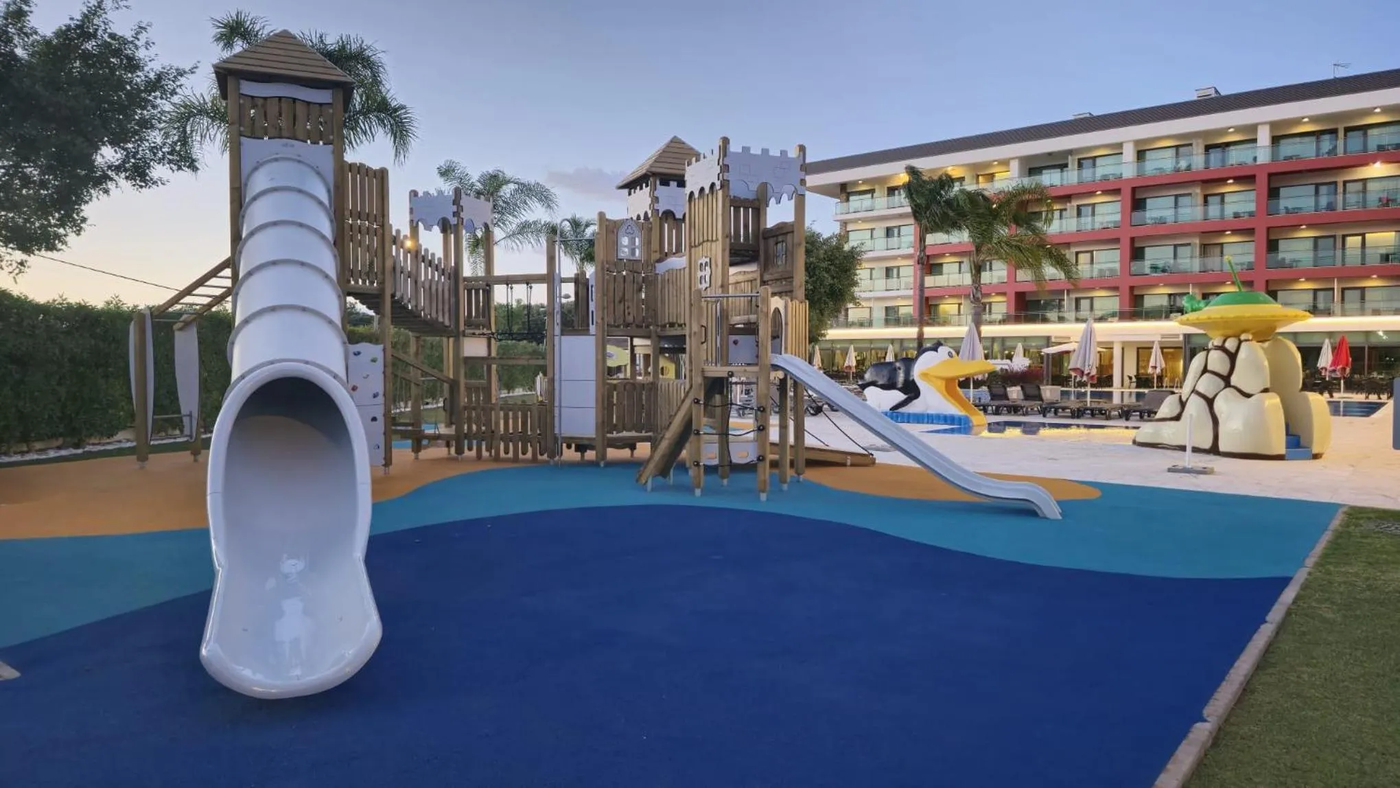 Children play ground in Aquashow Park Hotel