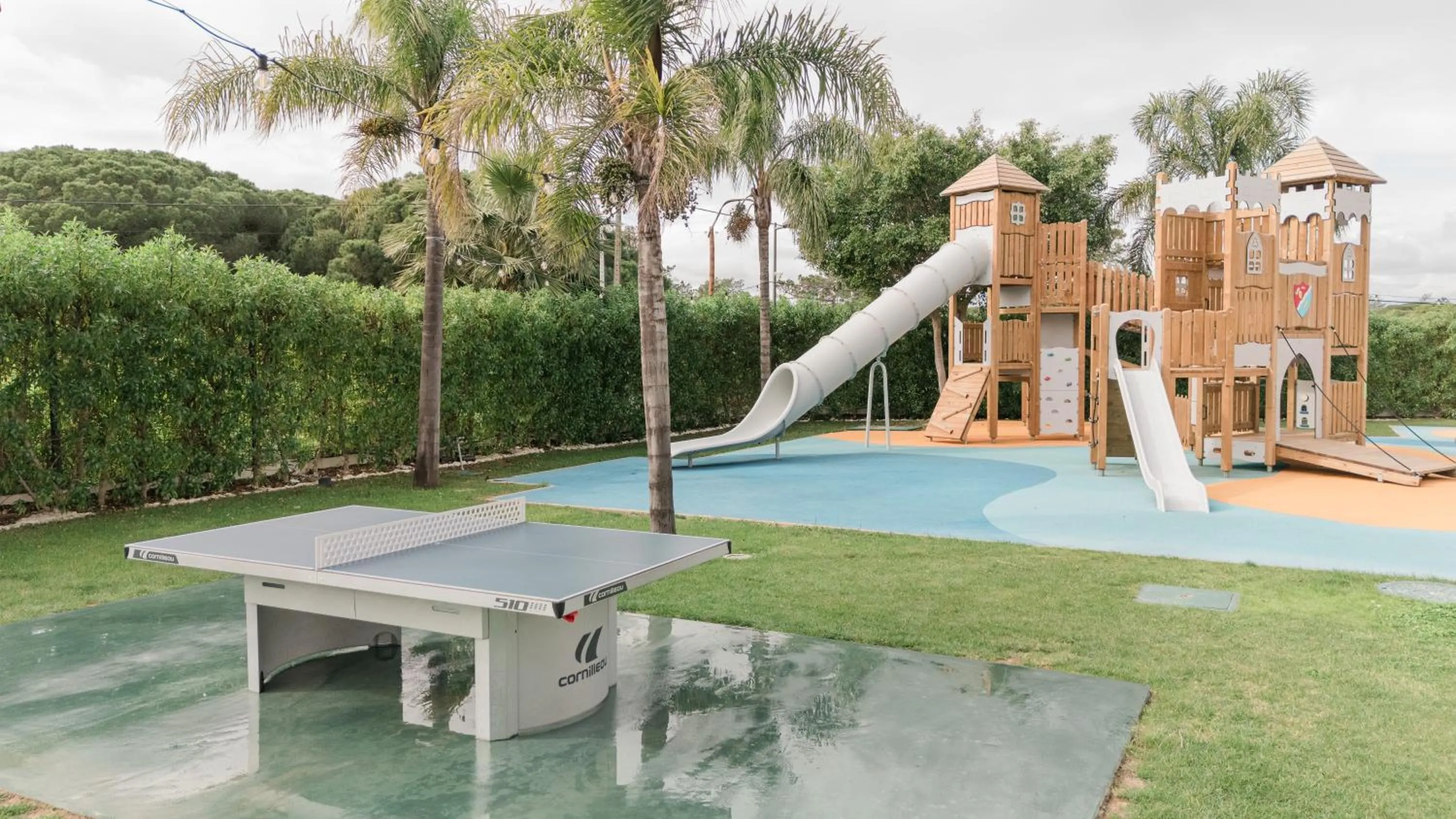 Children play ground in Aquashow Park Hotel