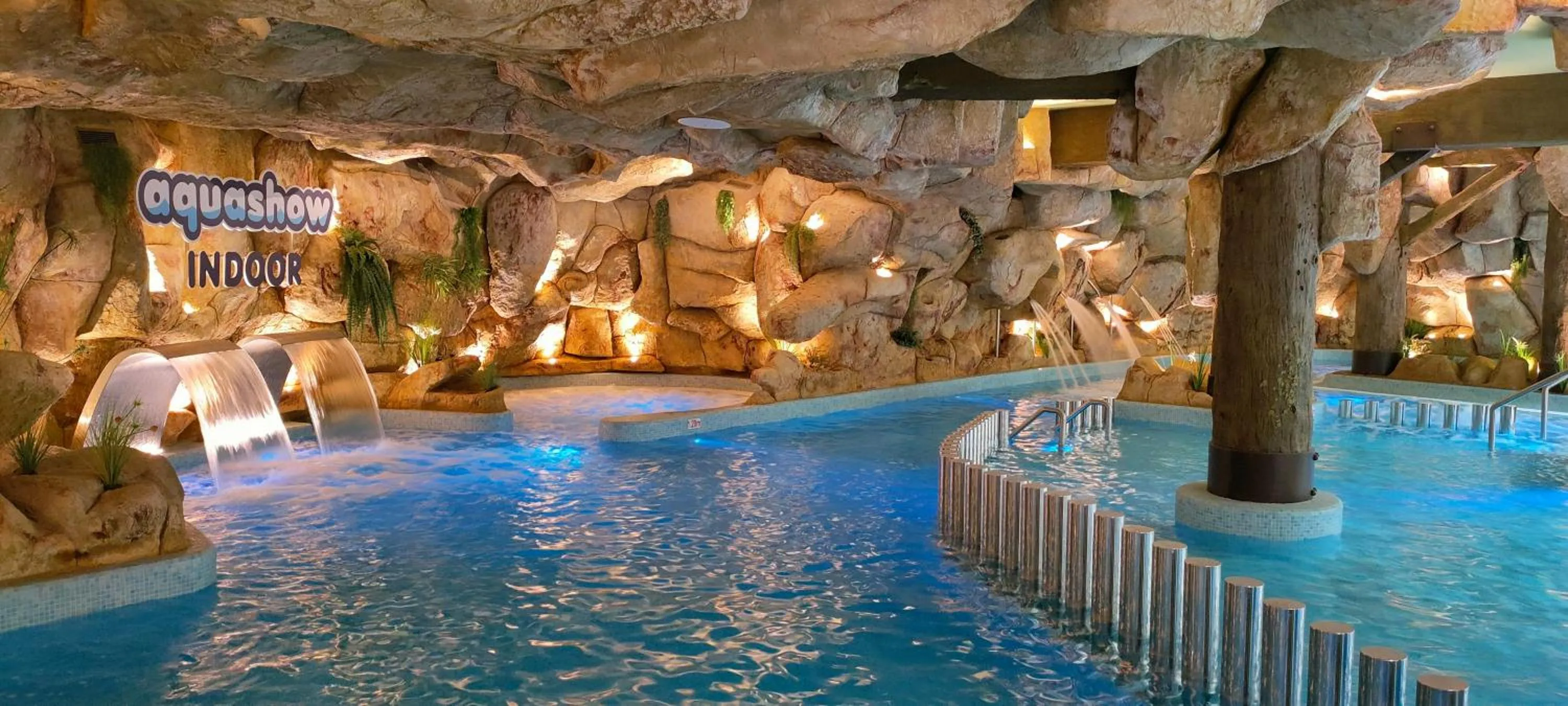 Aqua park in Aquashow Park Hotel