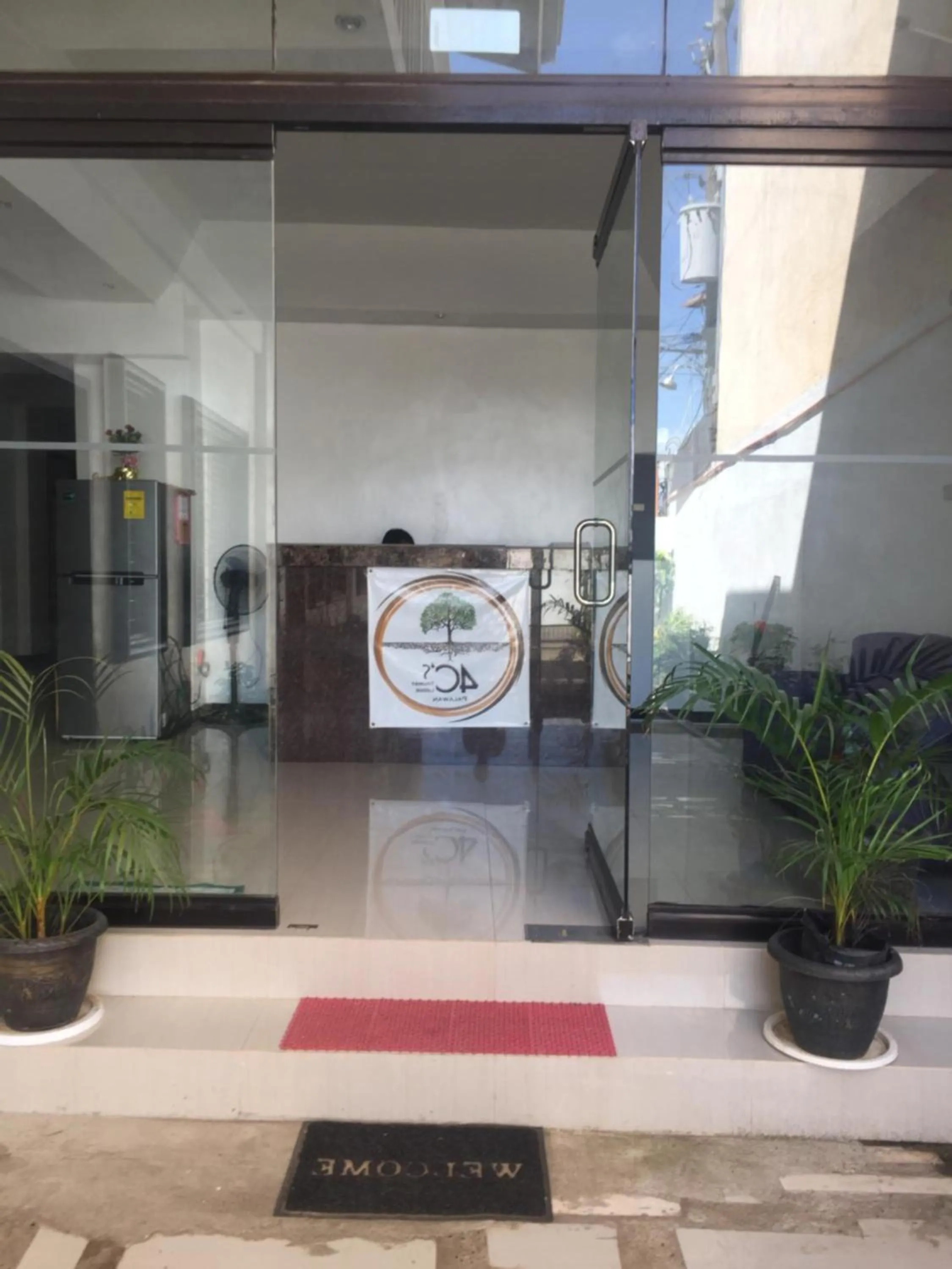 Lobby or reception in 4C's Tourist Lodge