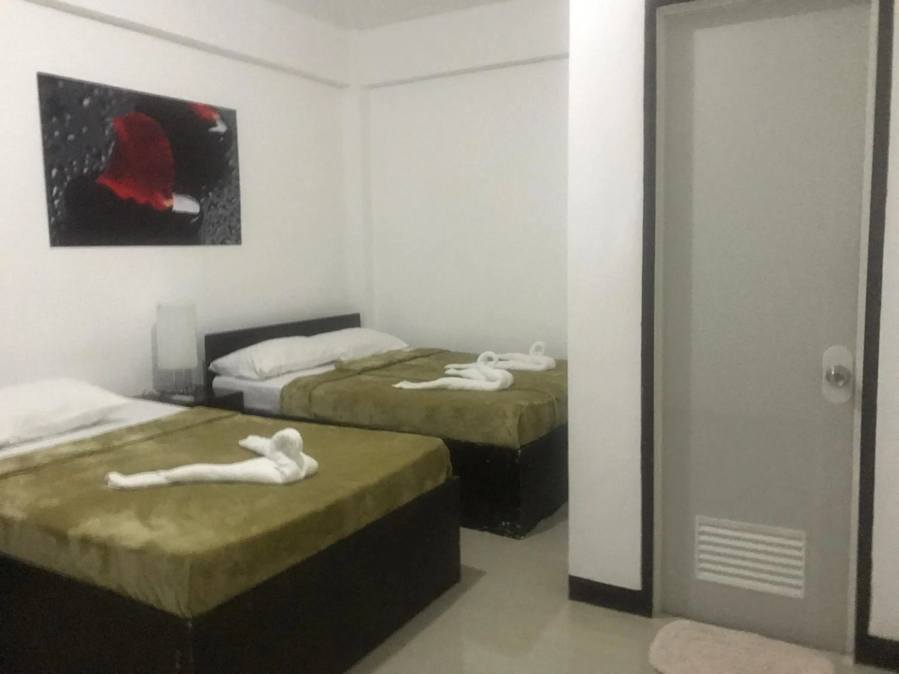 Bed in 4C's Tourist Lodge