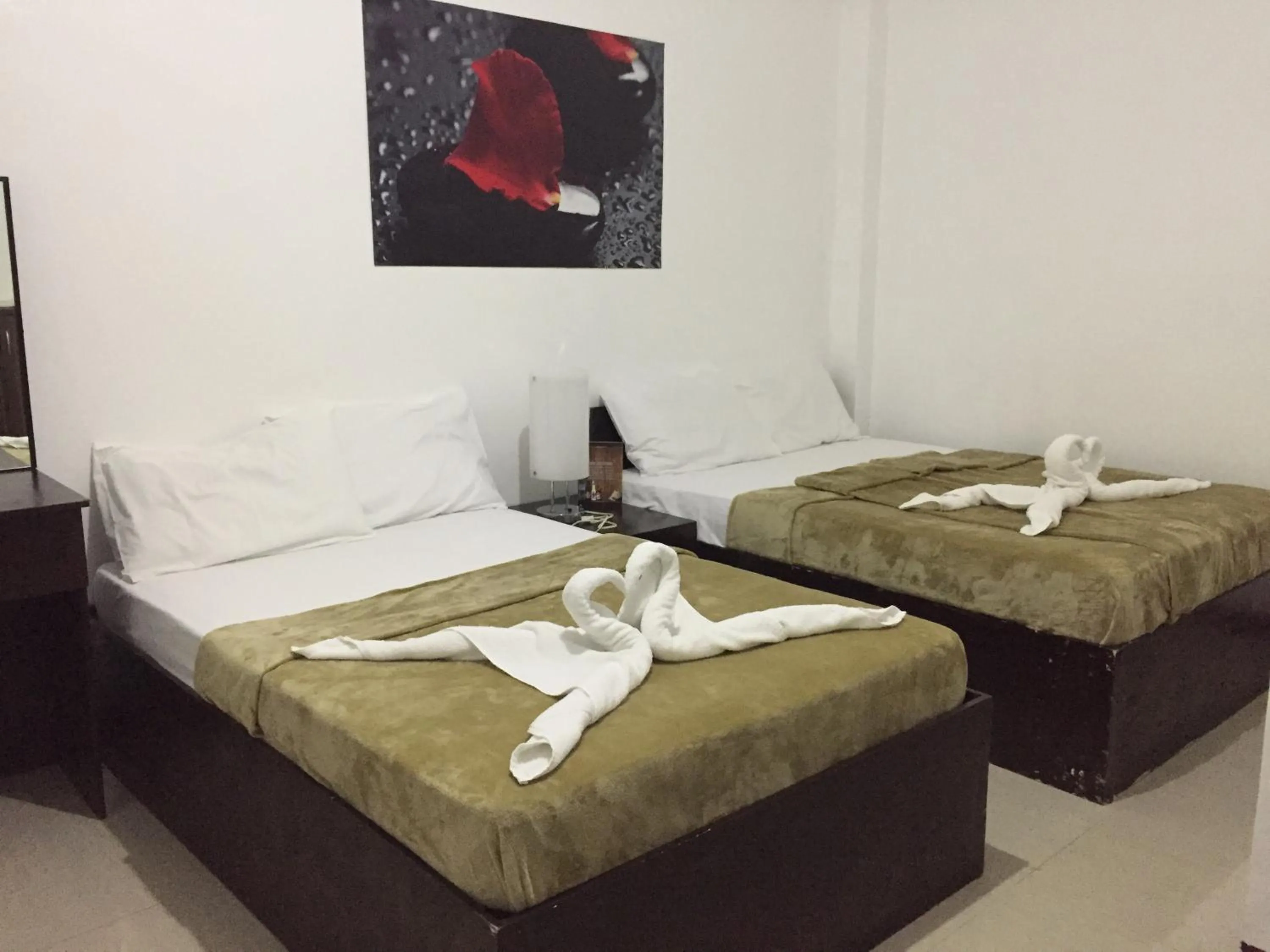 Bed in 4C's Tourist Lodge