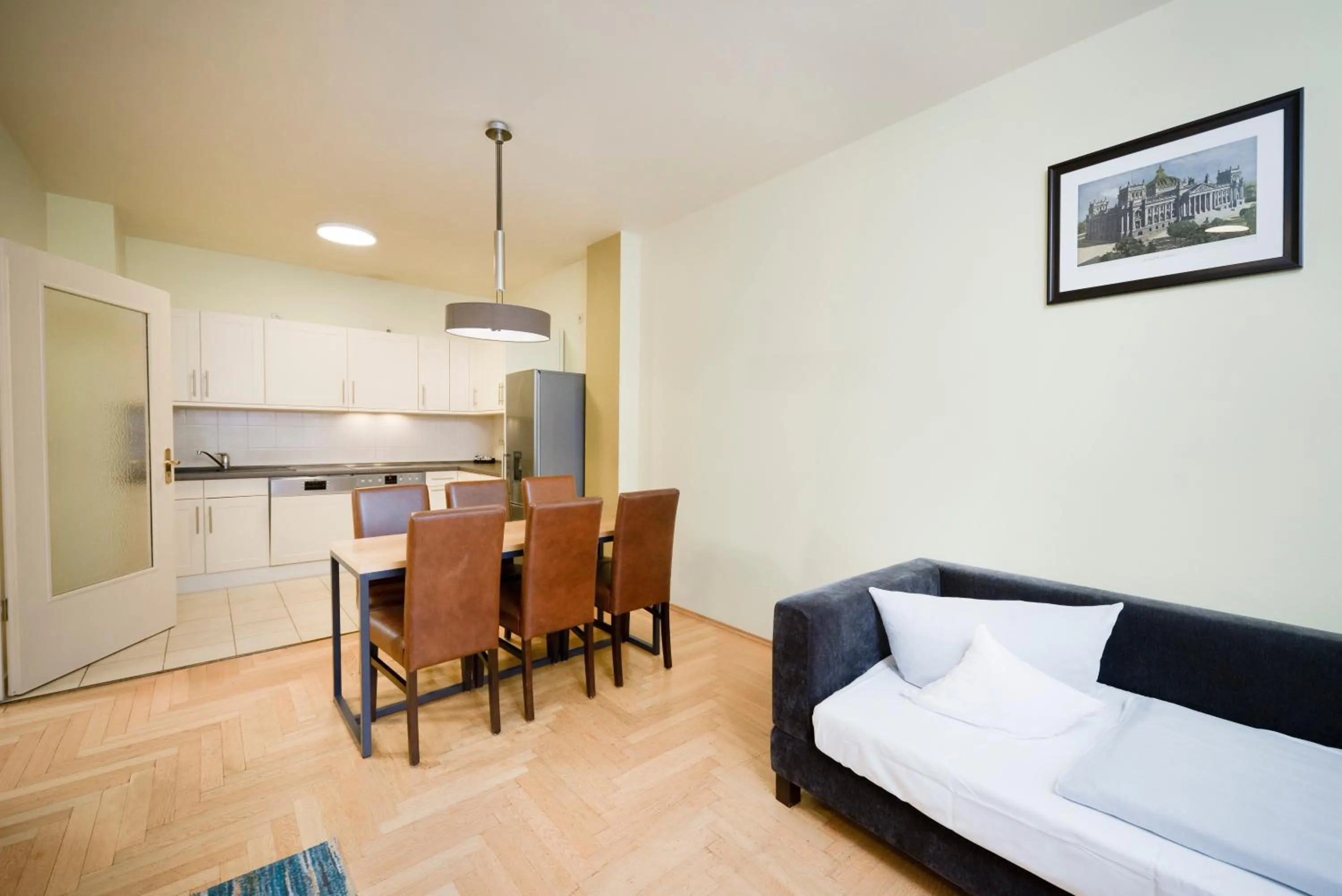 Dining area, Bed in AMC Apartments Ku'damm & Bundesallee