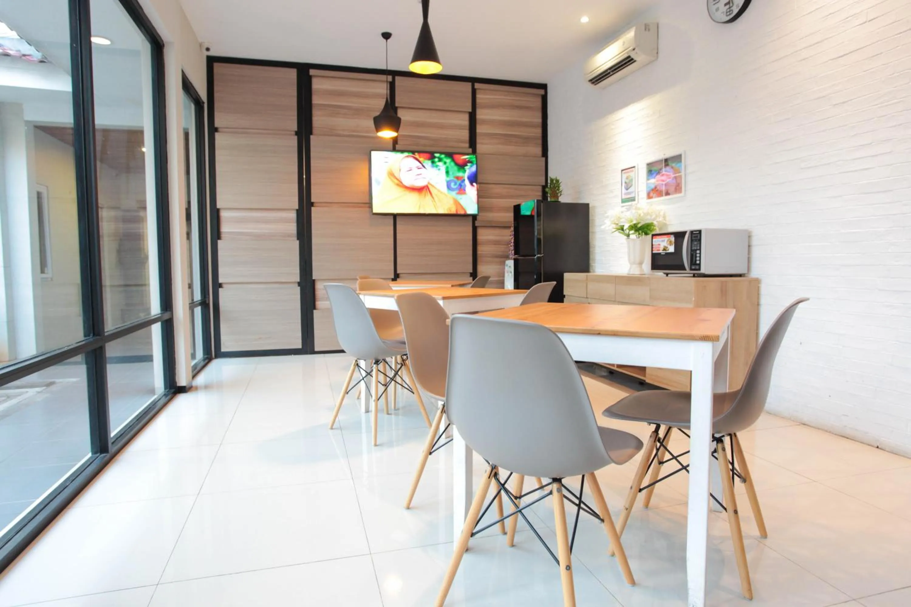 LeGreen Suite Supomo