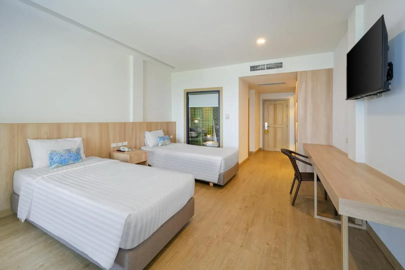 Deluxe Hillside Room in Namaka Resort Kamala Deluxe Hillside Room in Namaka Resort Kamala