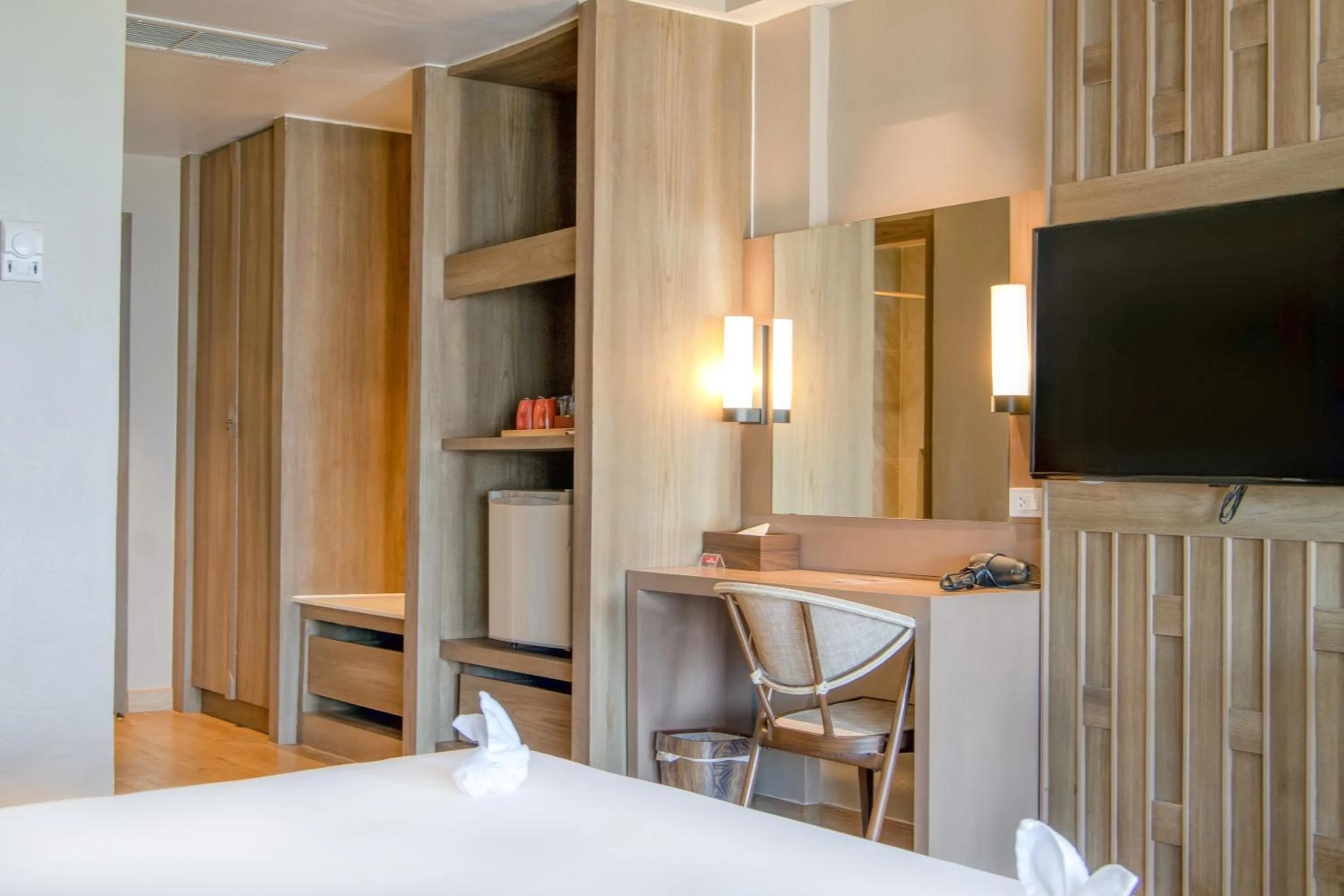 Area and facilities, Bed in Namaka Resort Kamala