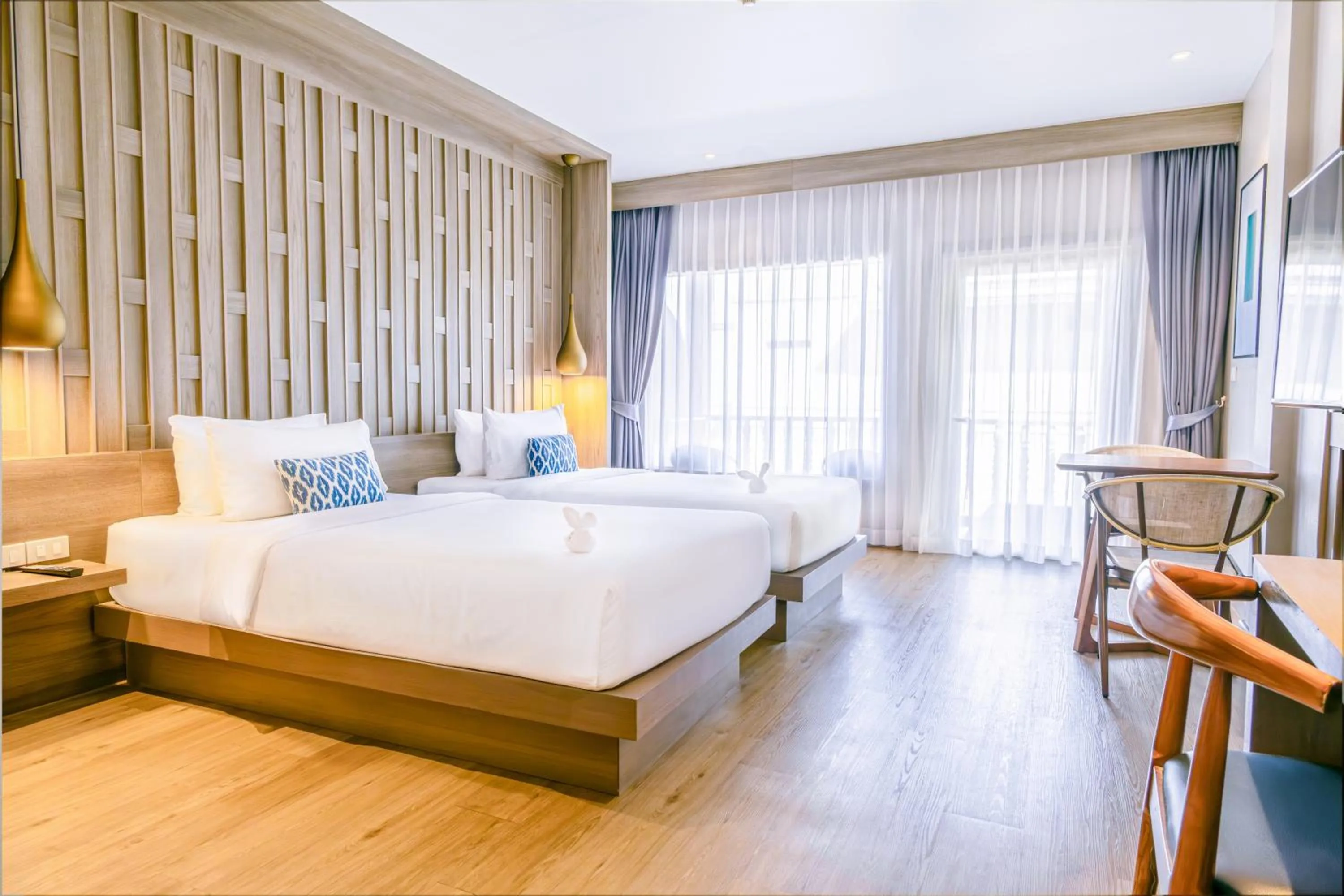 Bed in Namaka Resort Kamala