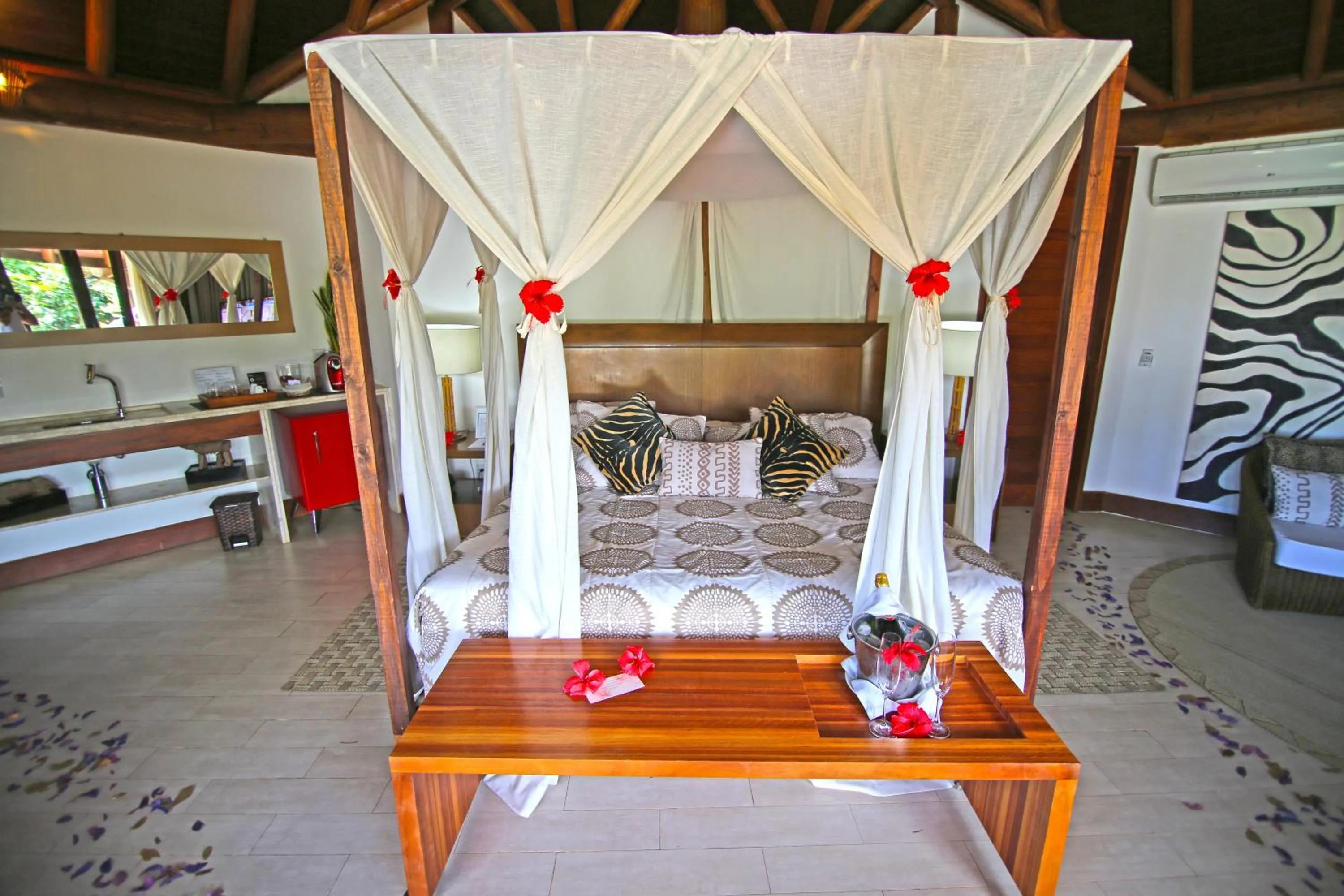 Photo of the whole room, Bed in Pousada Triboju