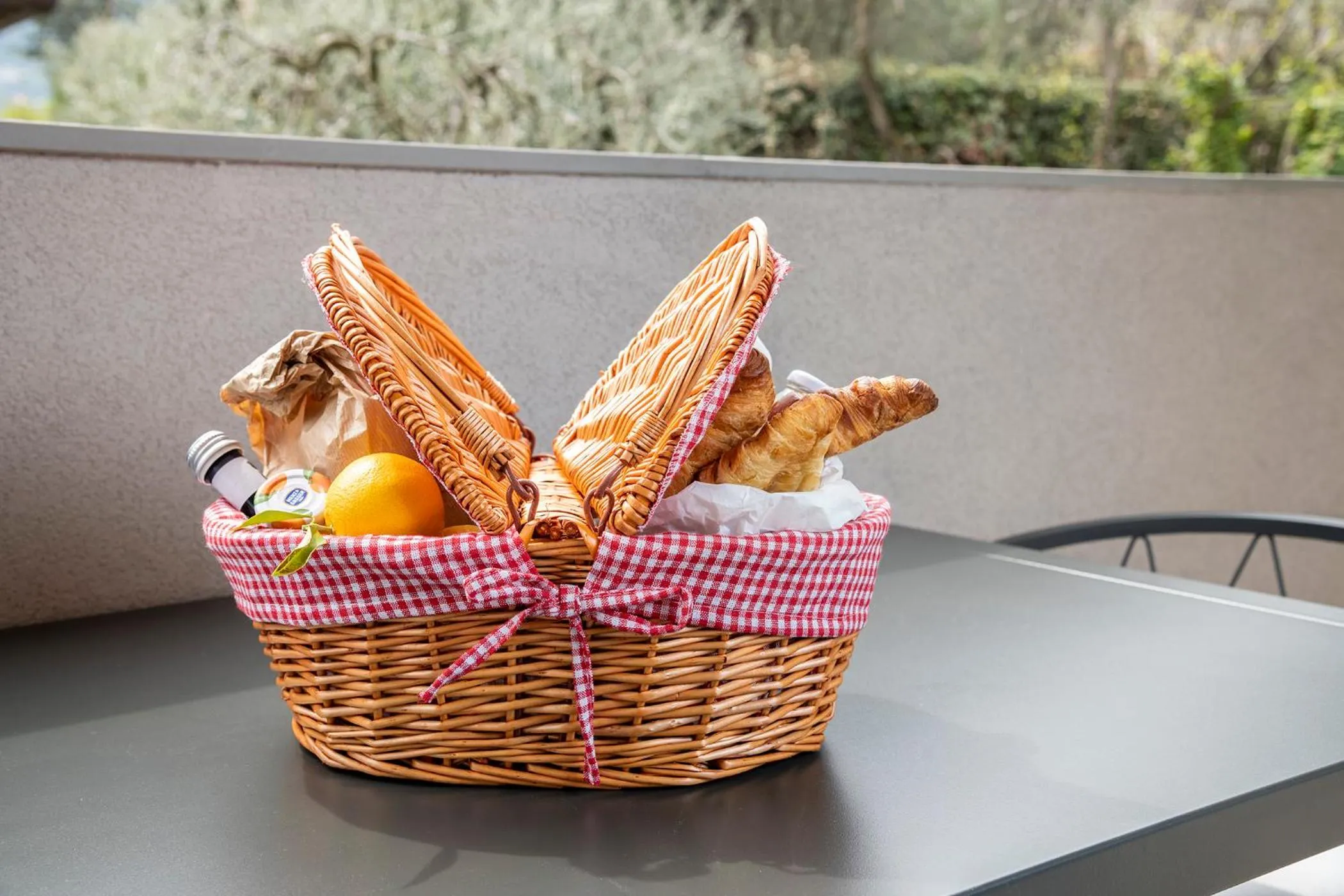 Breakfast in Evo Suites Apartments