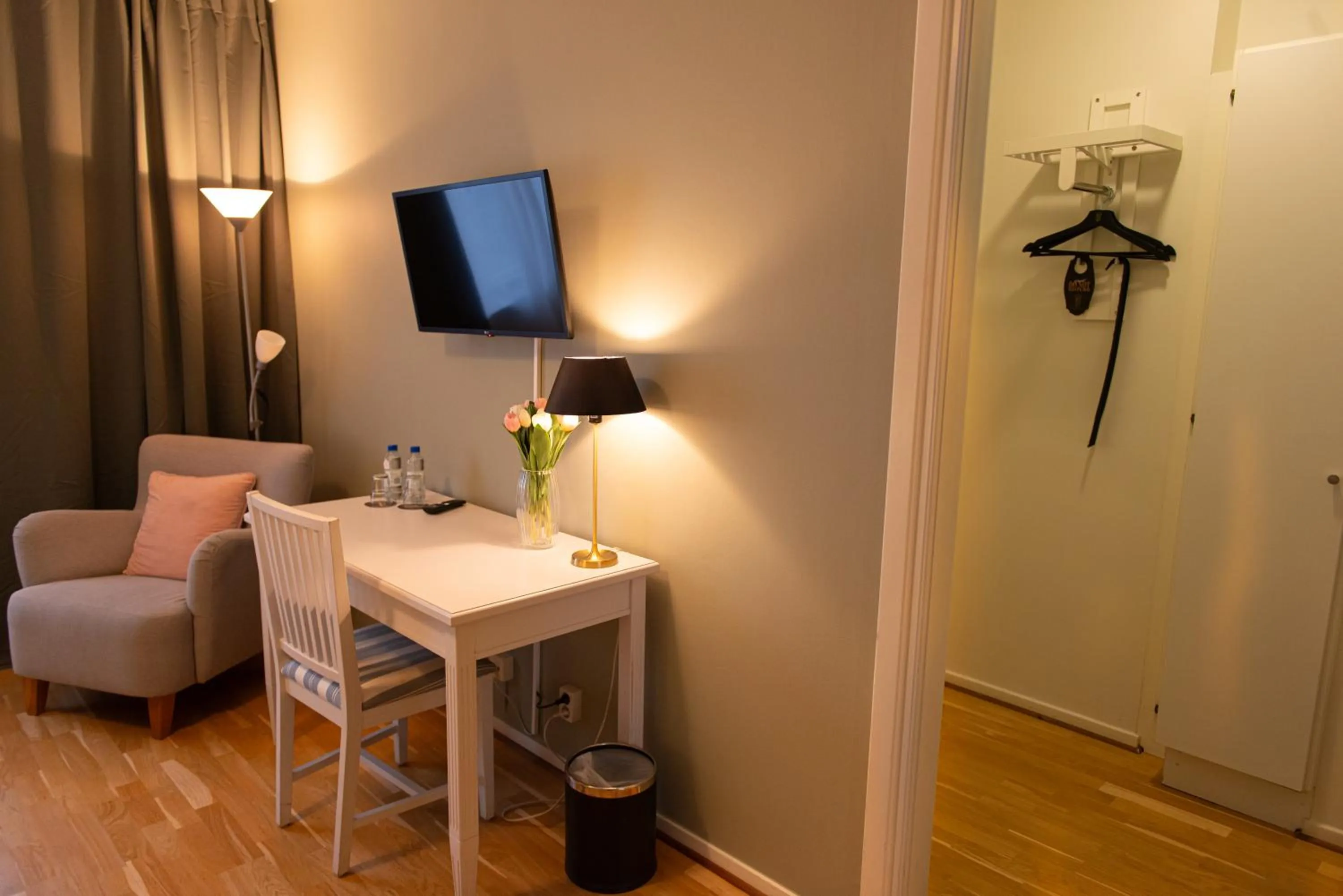 Photo of the whole room in Slottshotellet Annex