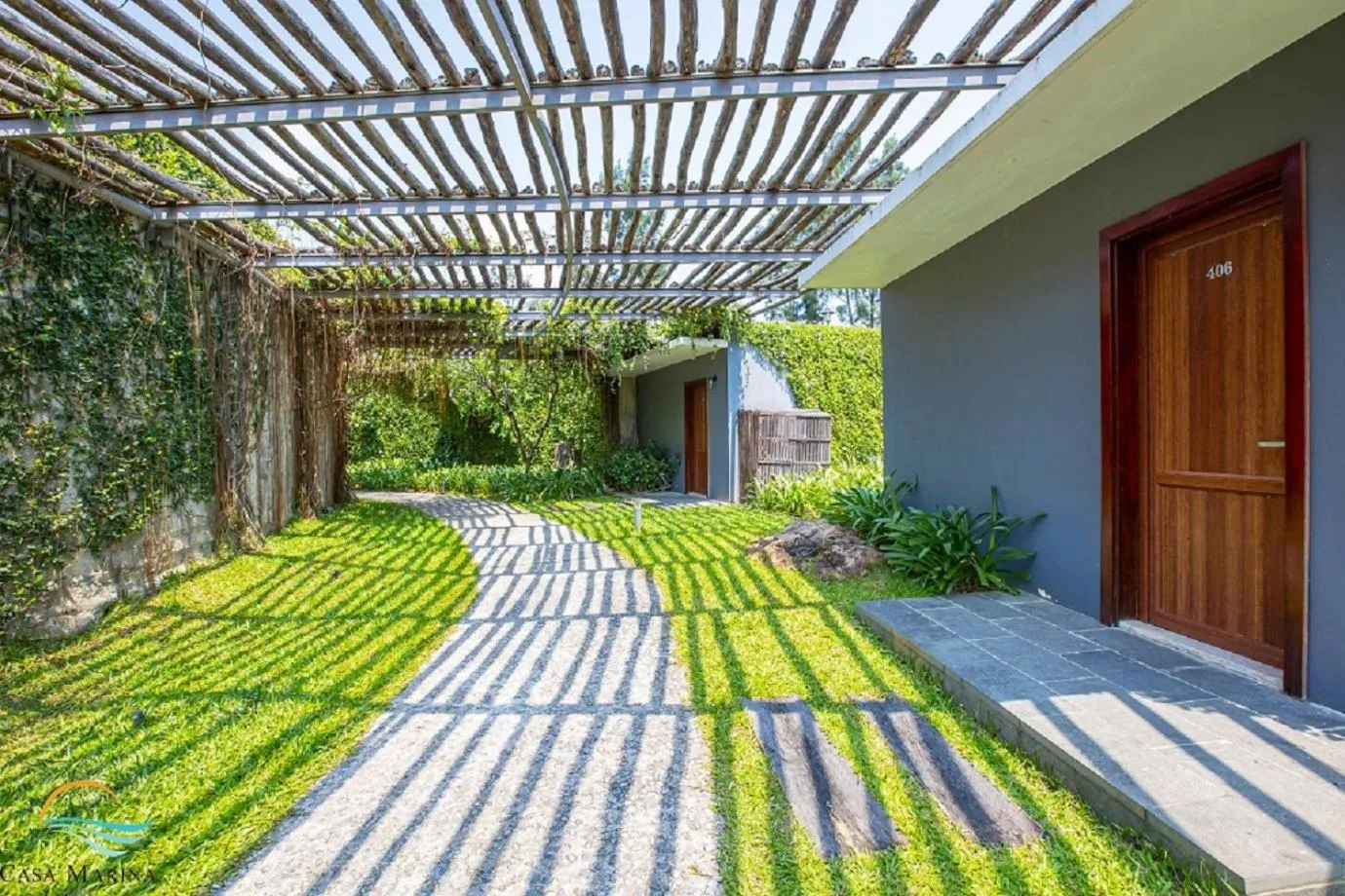 Day in Casa Marina Resort