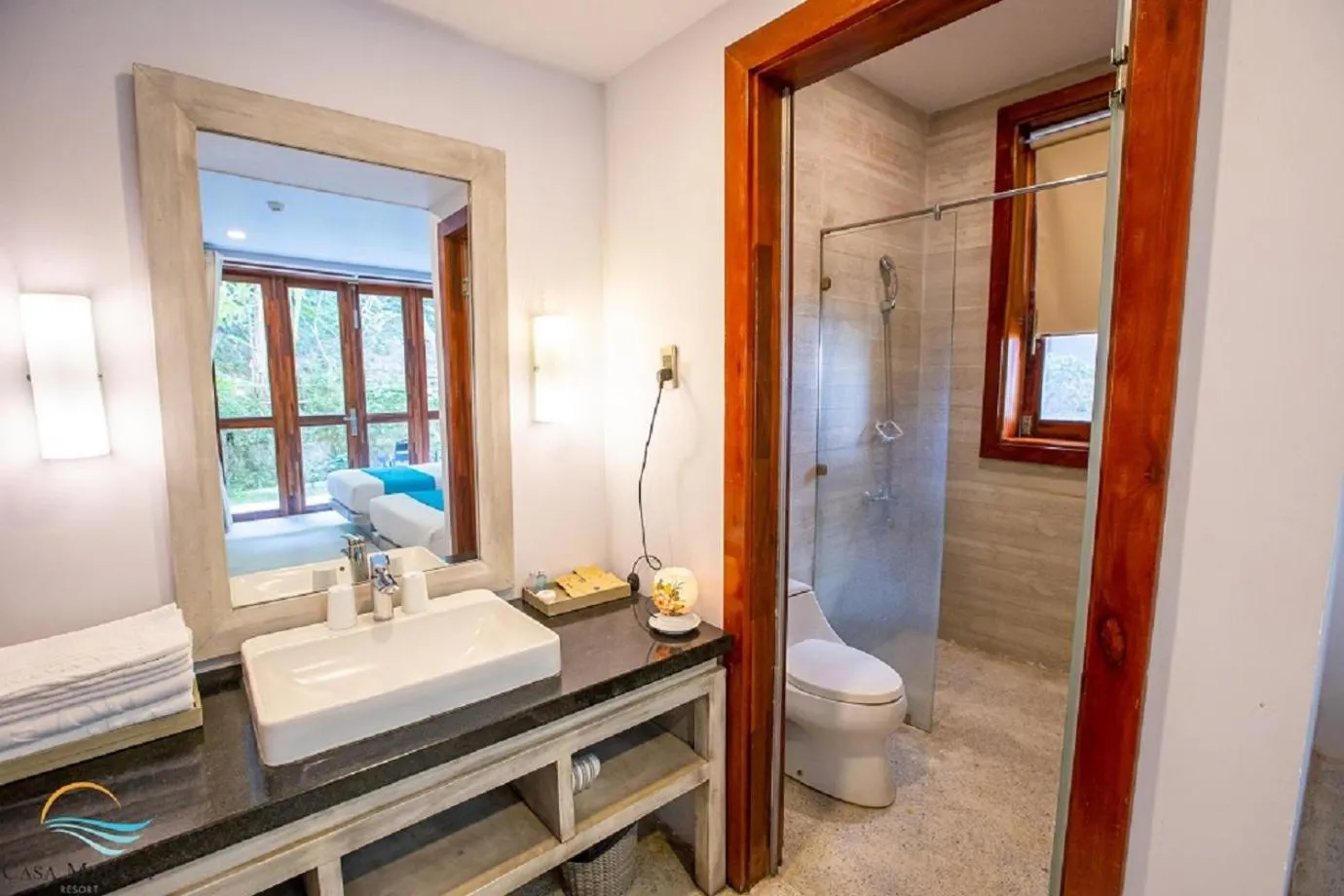 Toilet in Casa Marina Resort