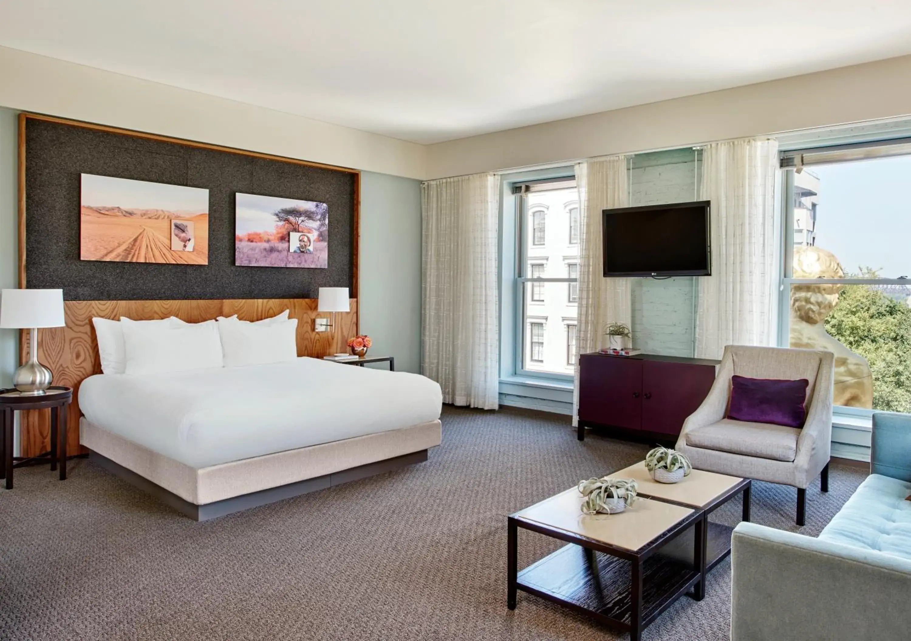 Corner Suite in 21c Museum Hotel Louisville Corner Suite in 21c Museum Hotel Louisville