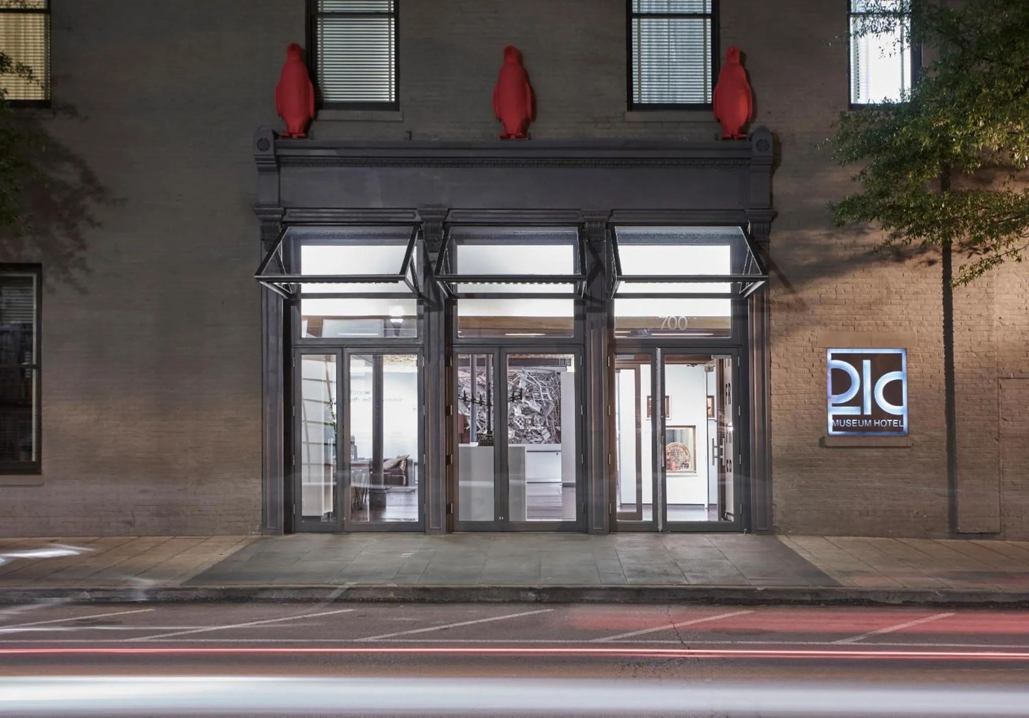 Facade/entrance in 21c Museum Hotel Louisville