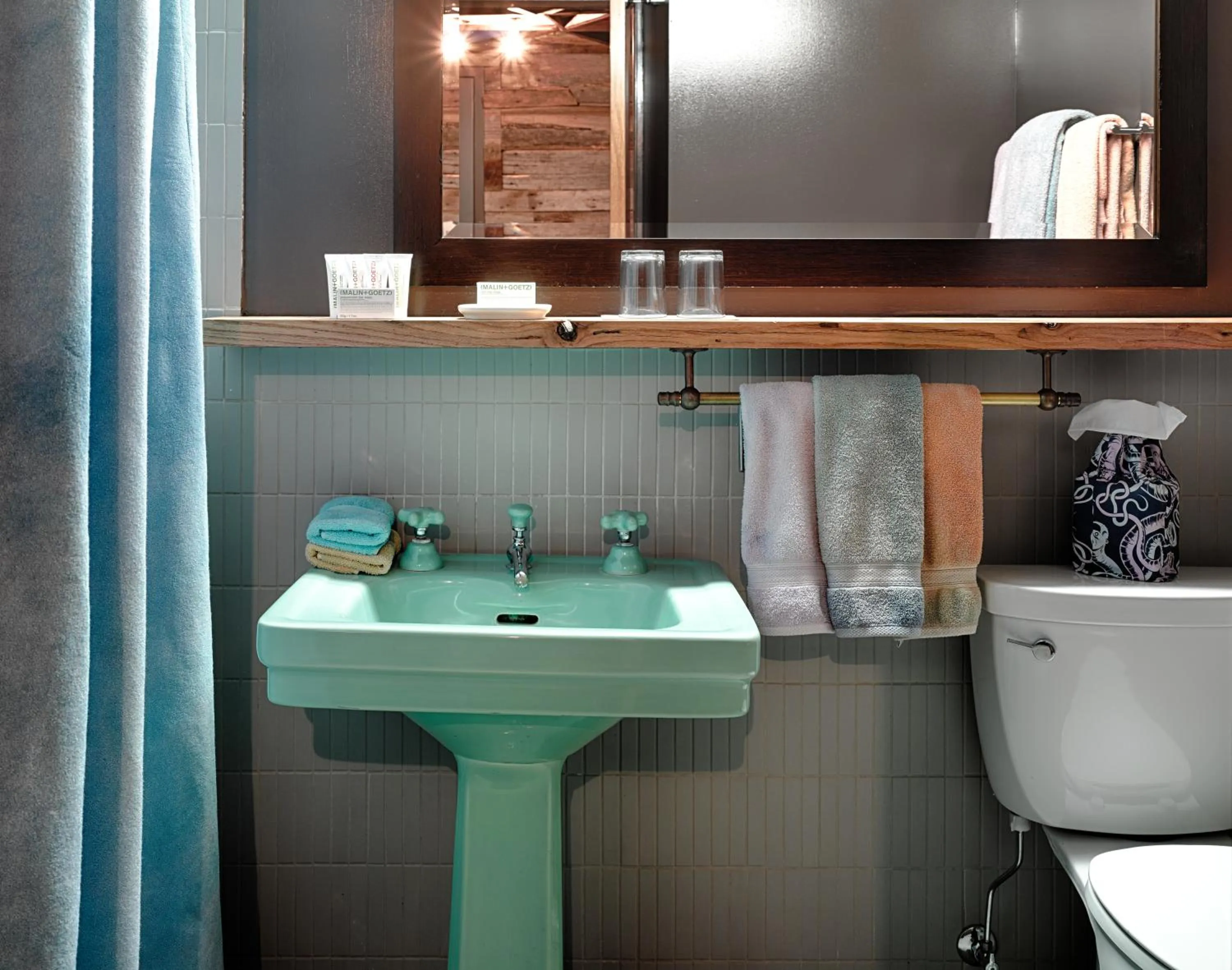 Bathroom in 21c Museum Hotel Louisville