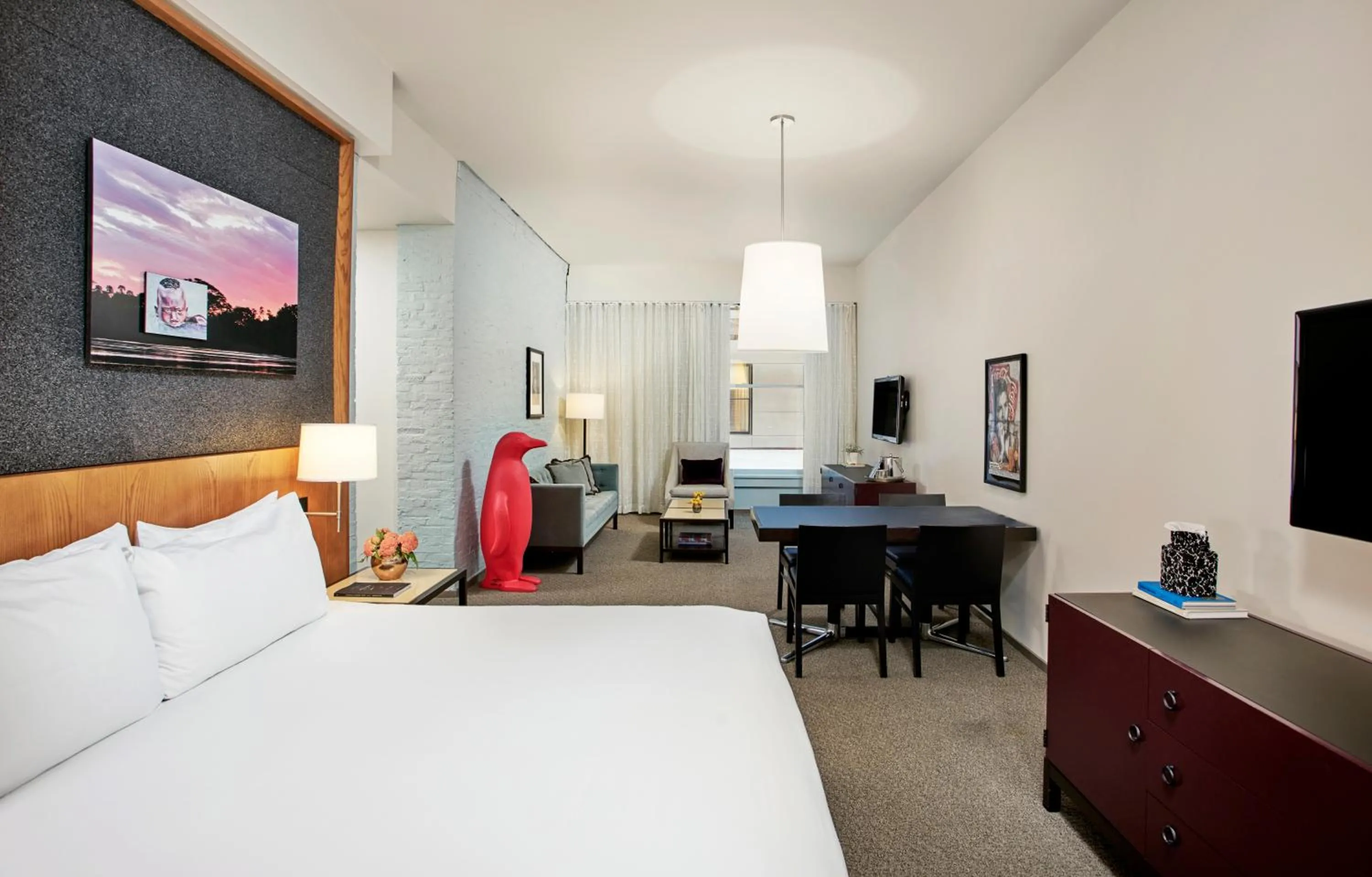 Bedroom, Bed in 21c Museum Hotel Louisville