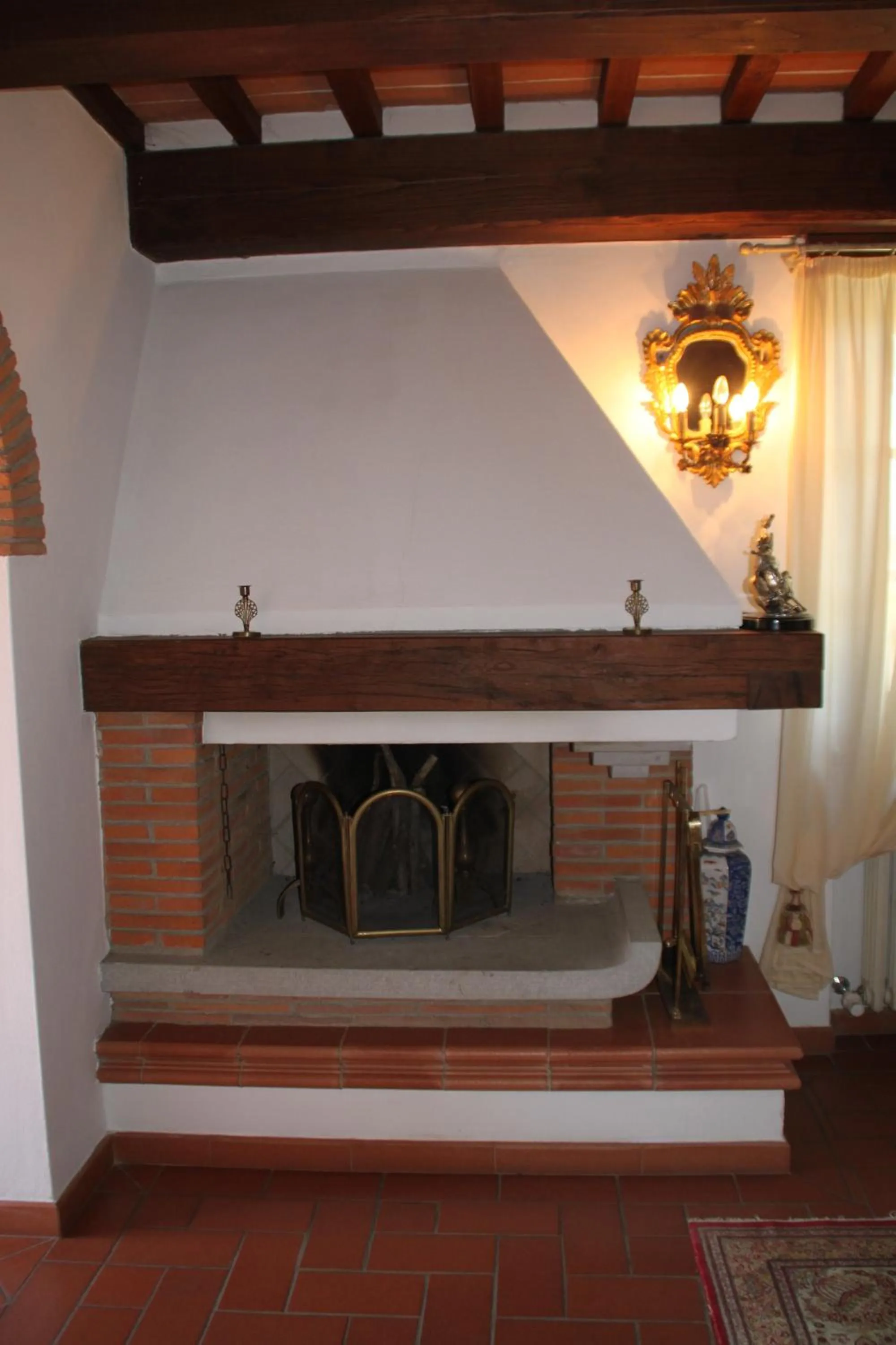 Decorative detail in Ortali Country House