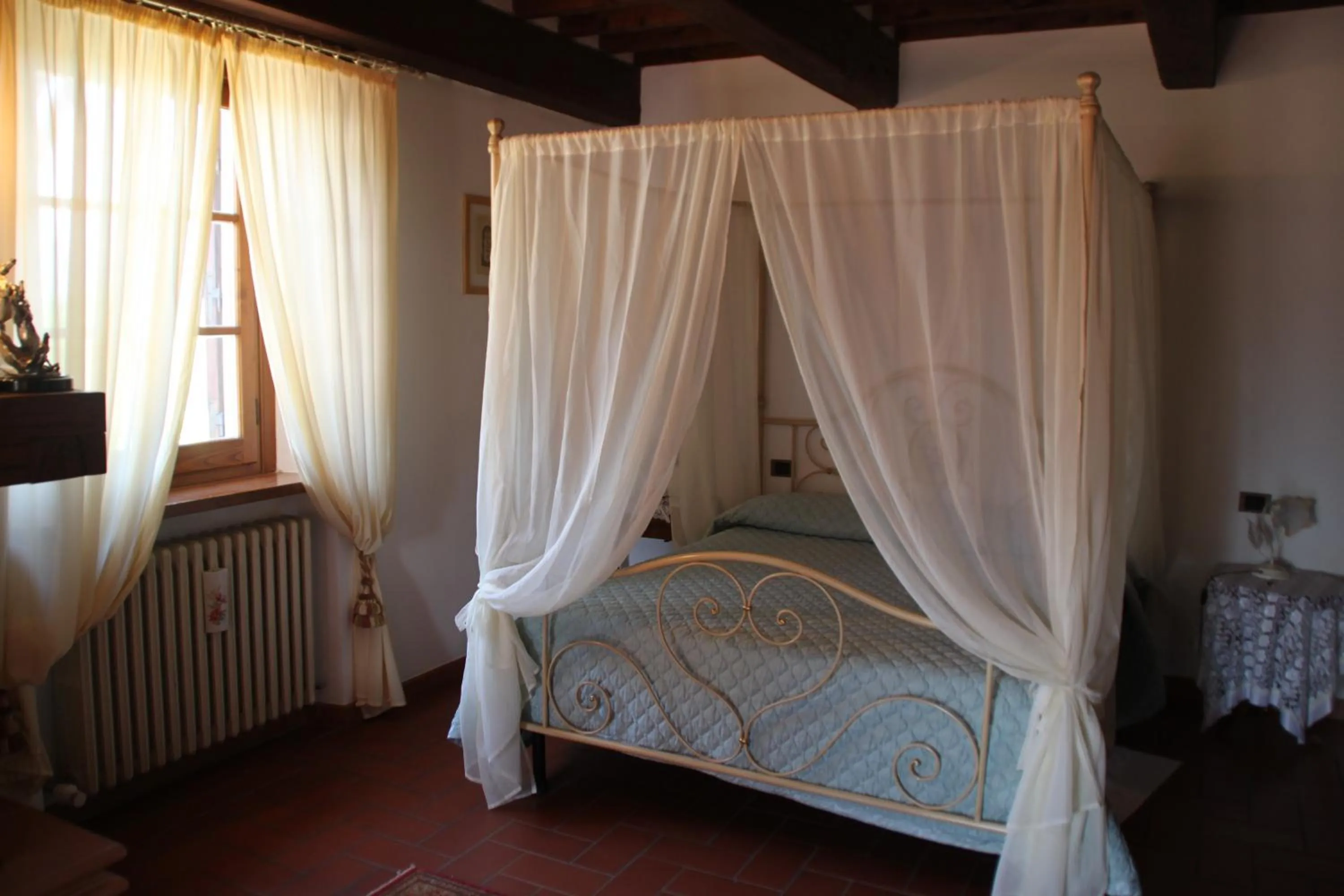 Day, Bed in Ortali Country House