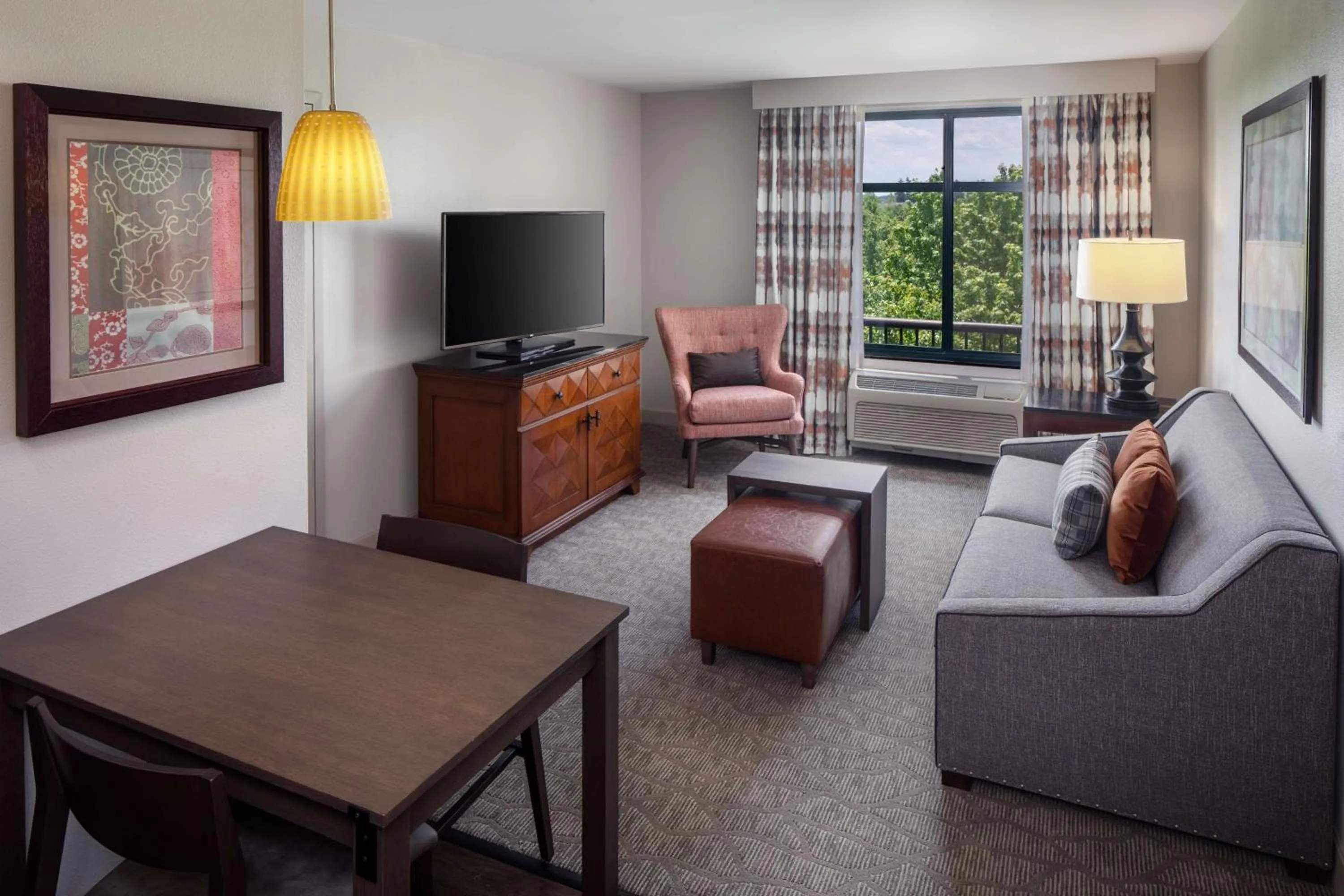 Living room in Homewood Suites by Hilton Rockville- Gaithersburg