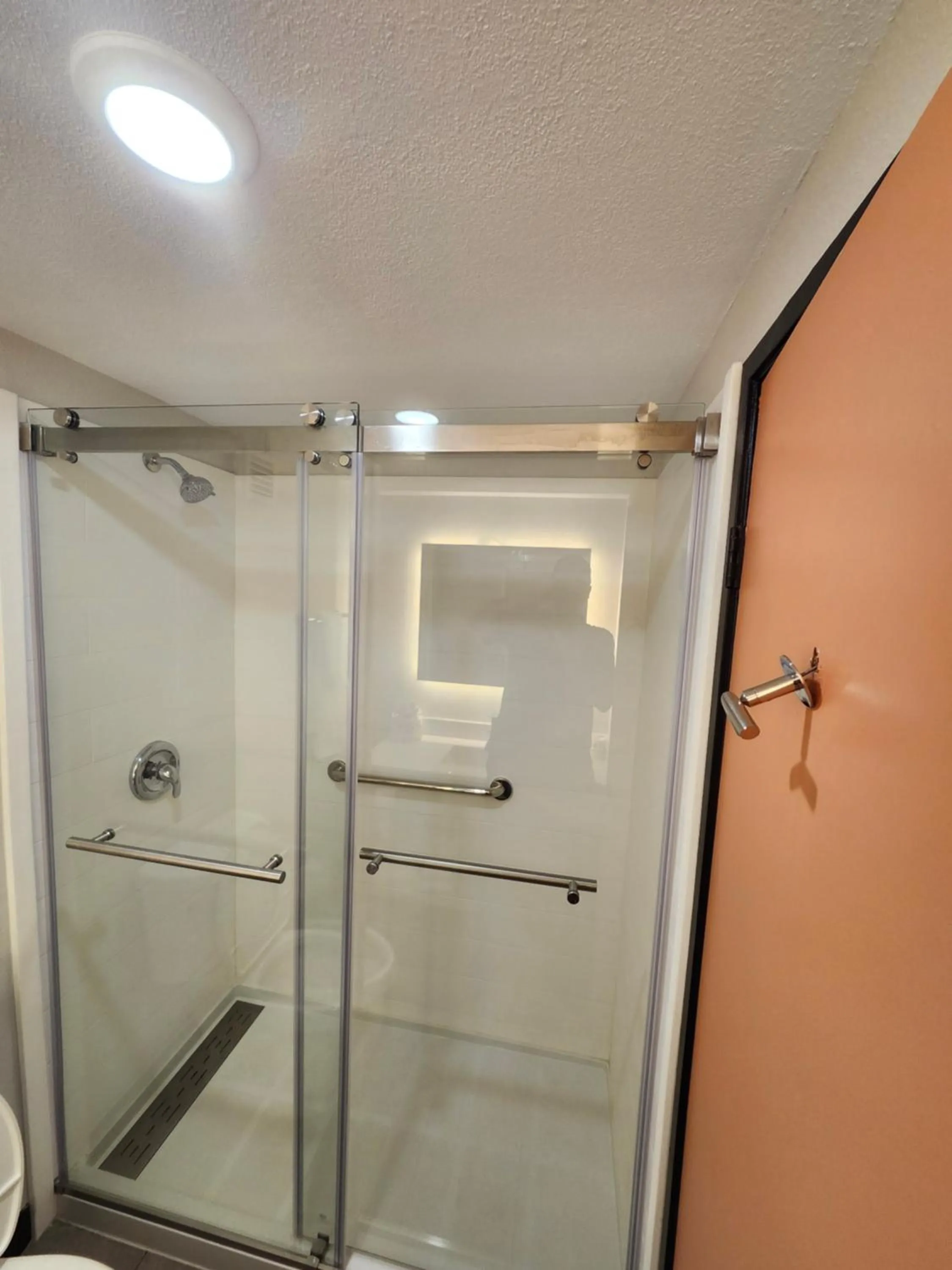 The Grand Inn Peoria