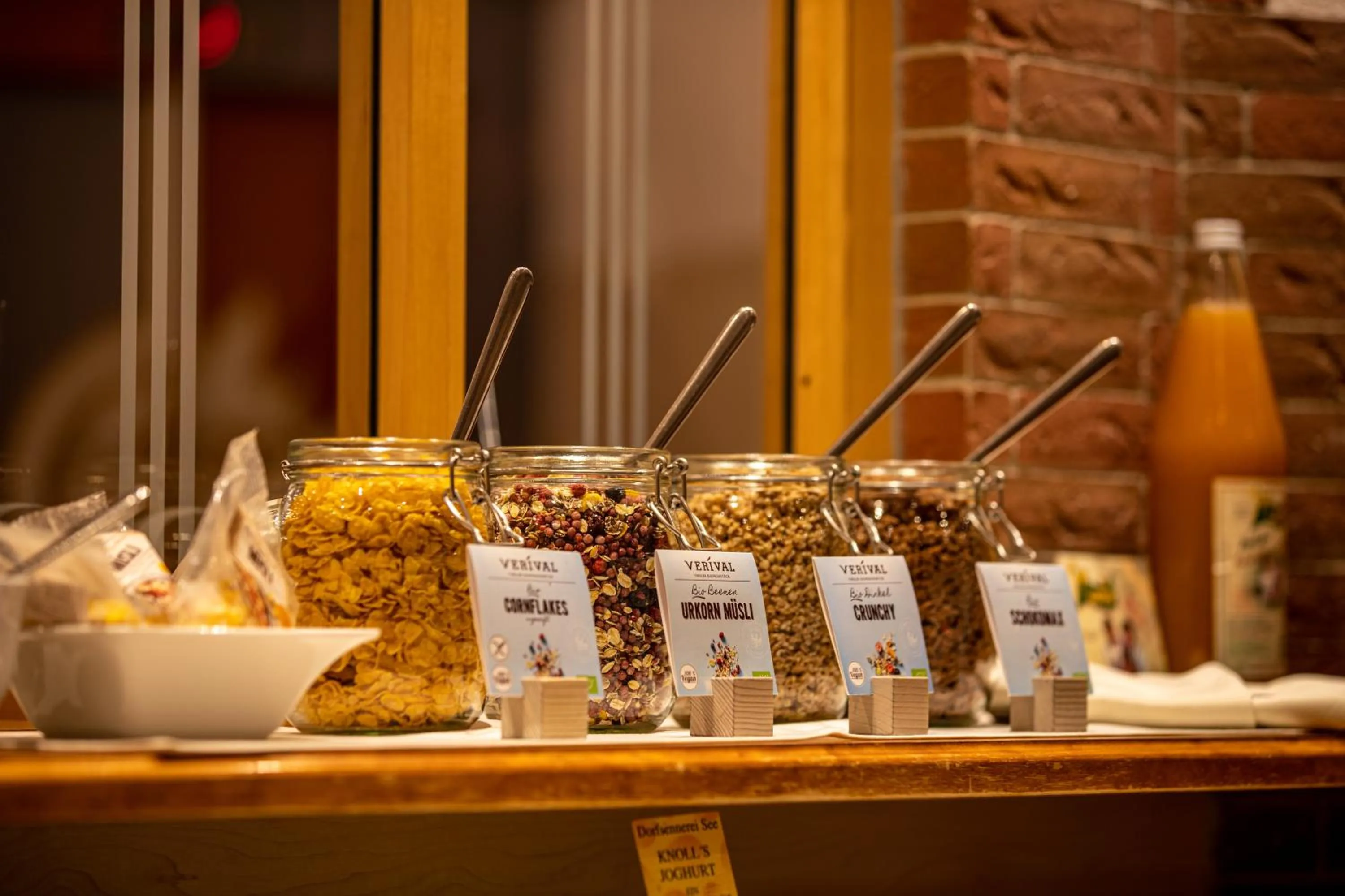 Restaurant/places to eat in The Hotel - himmlisch wohlfühlen