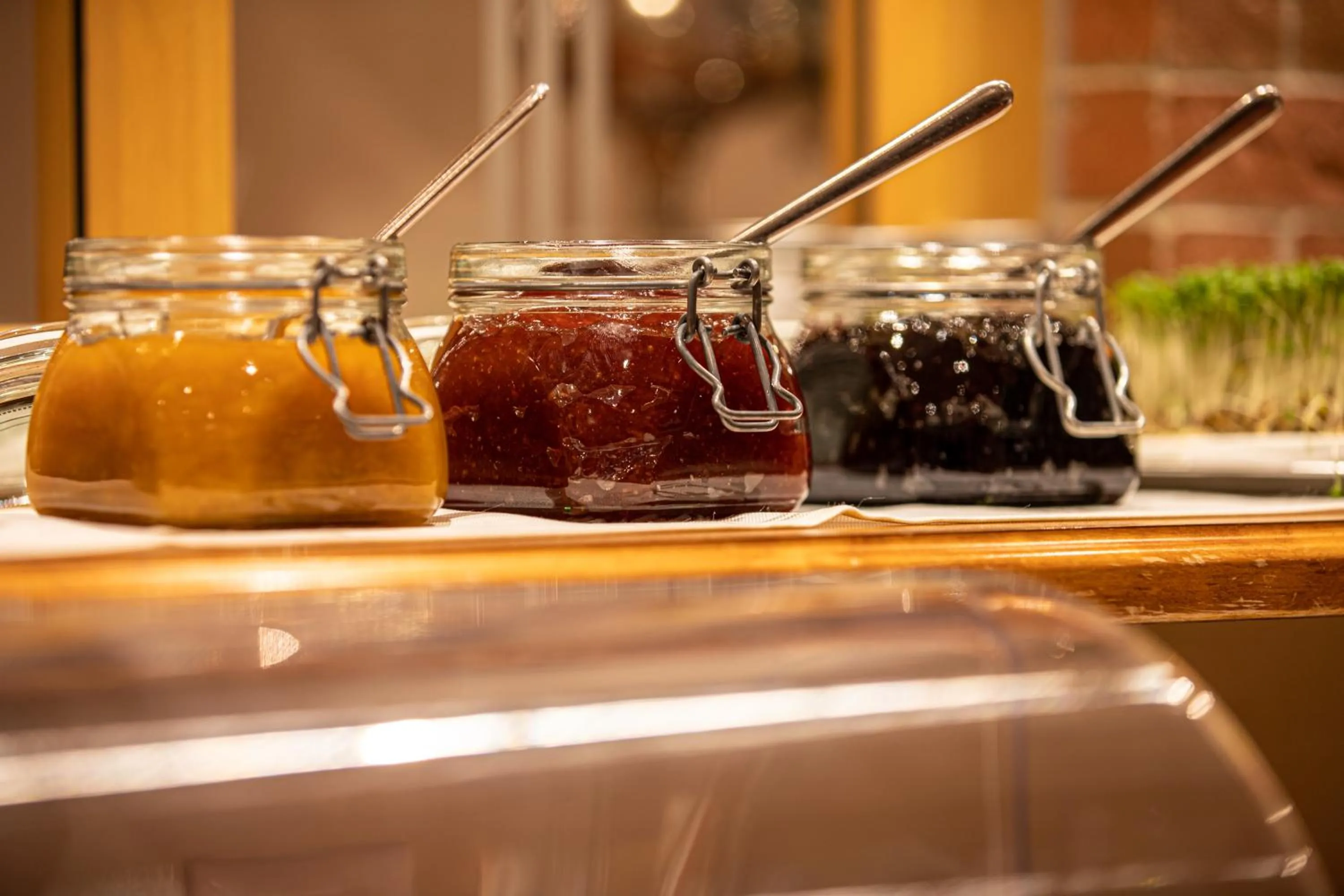 Restaurant/places to eat in The Hotel - himmlisch wohlfühlen