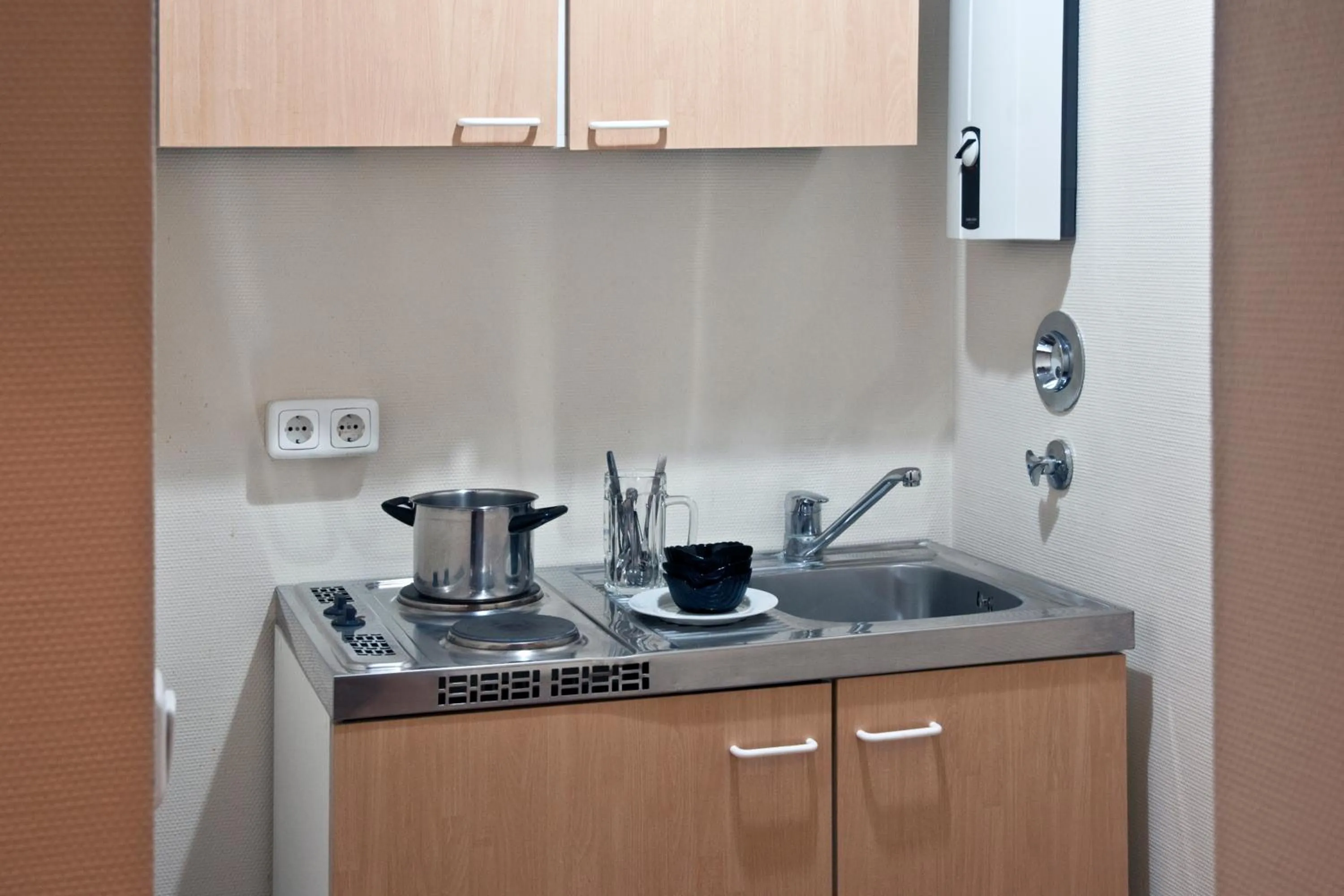 Kitchen or kitchenette in Zum Treppche Hotel Garni