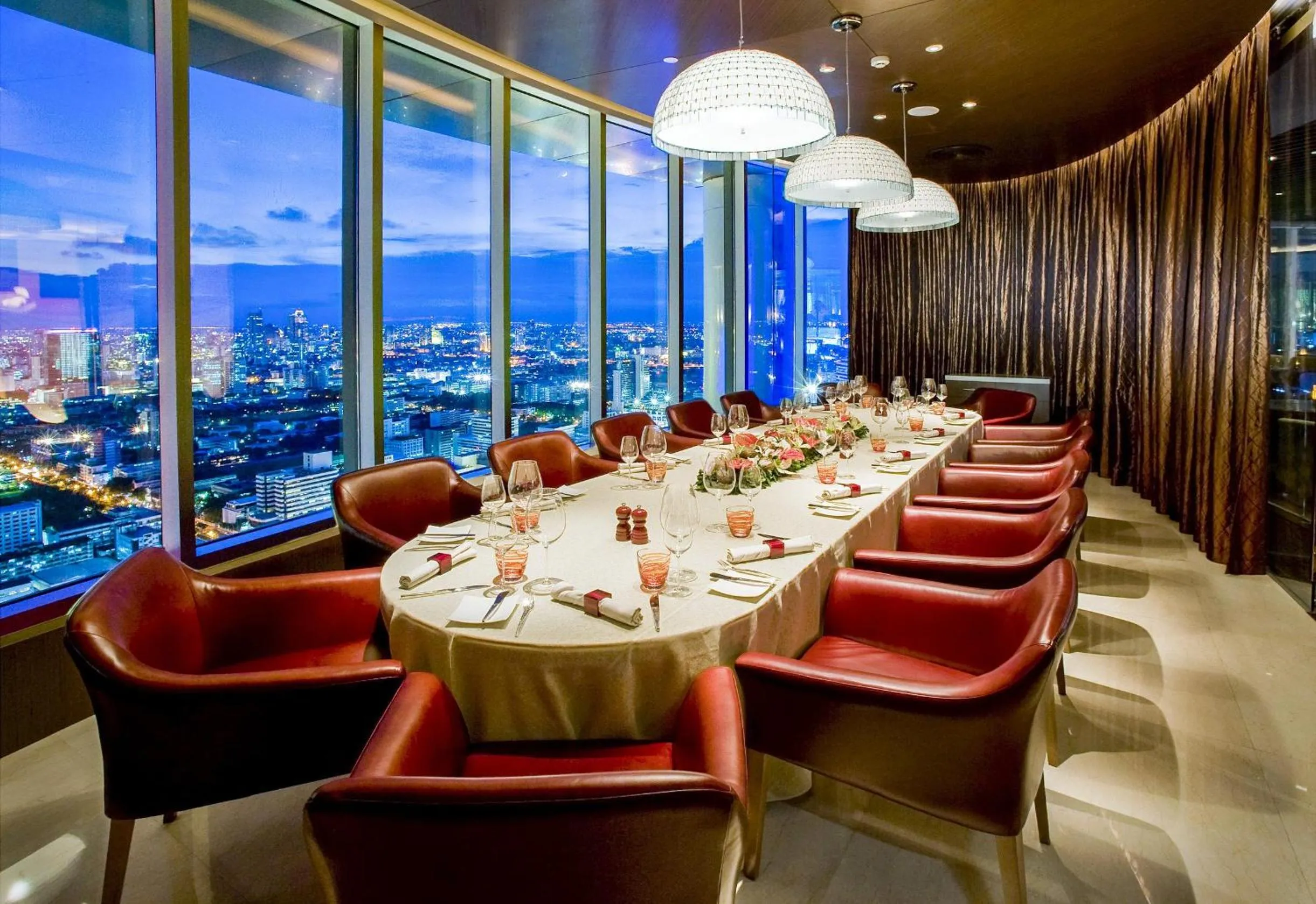 Restaurant/places to eat in Centara Grand At CentralWorld