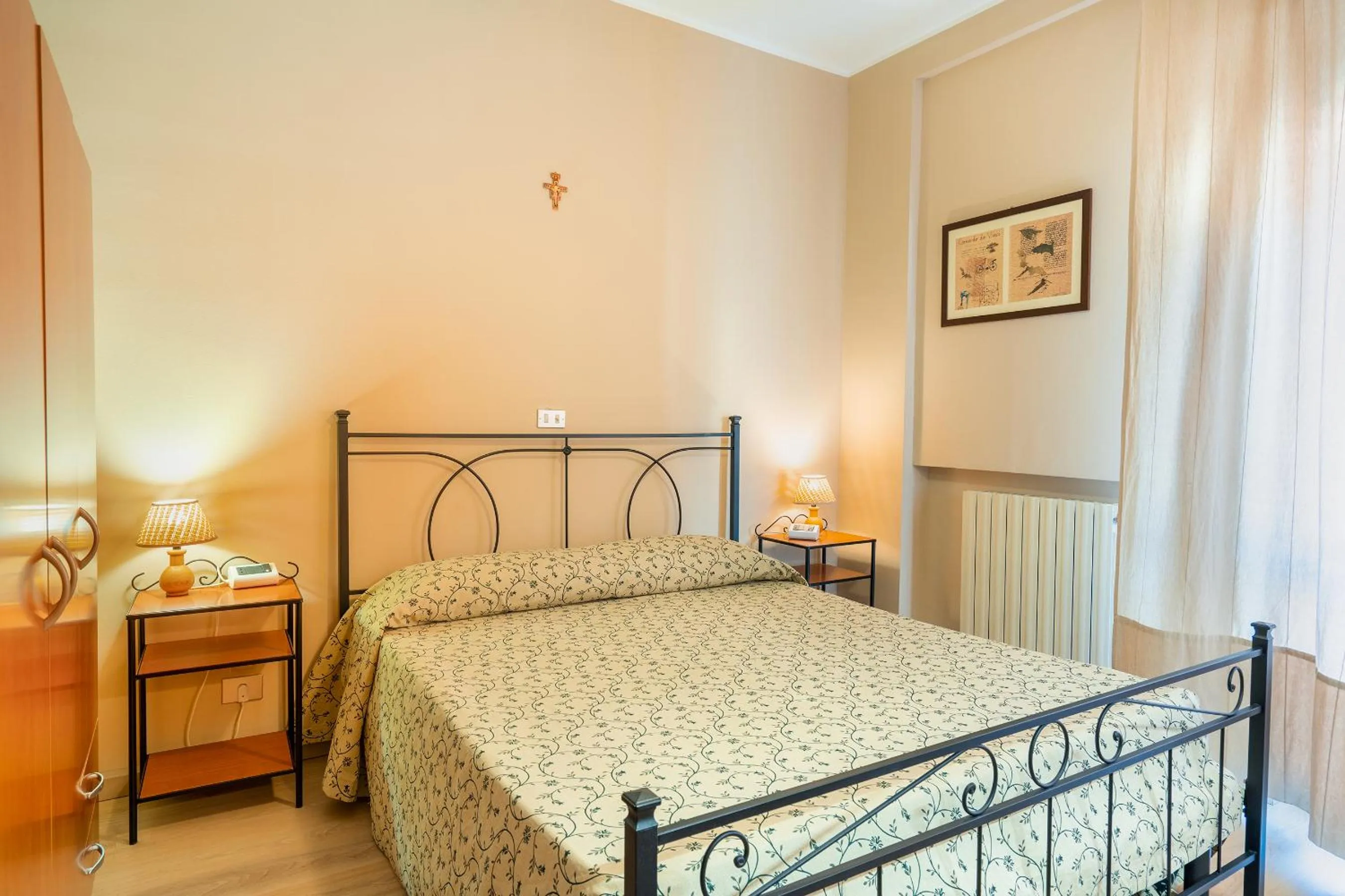 Bedroom, Bed in Hotel Trasimeno