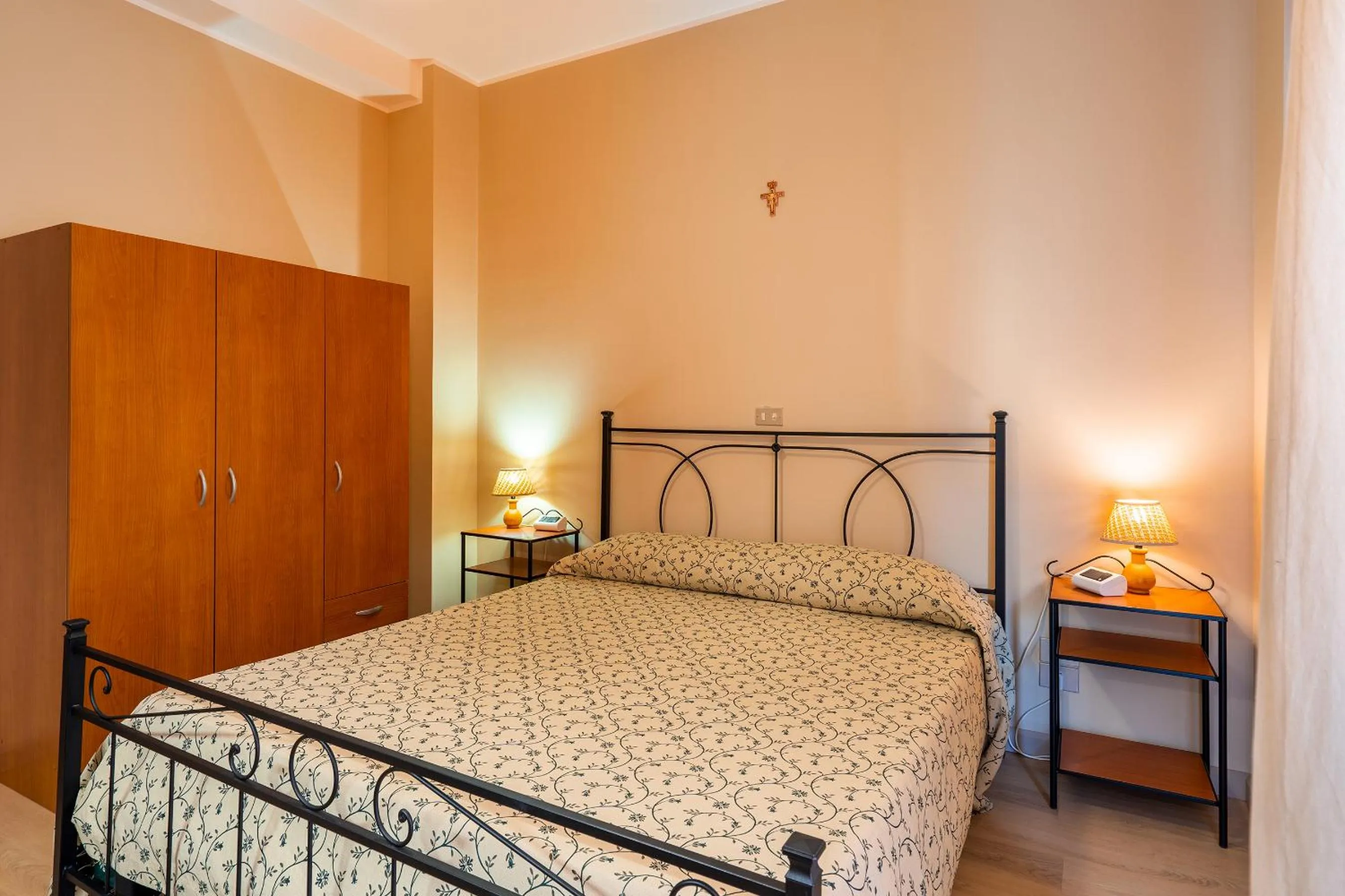 Bedroom, Bed in Hotel Trasimeno