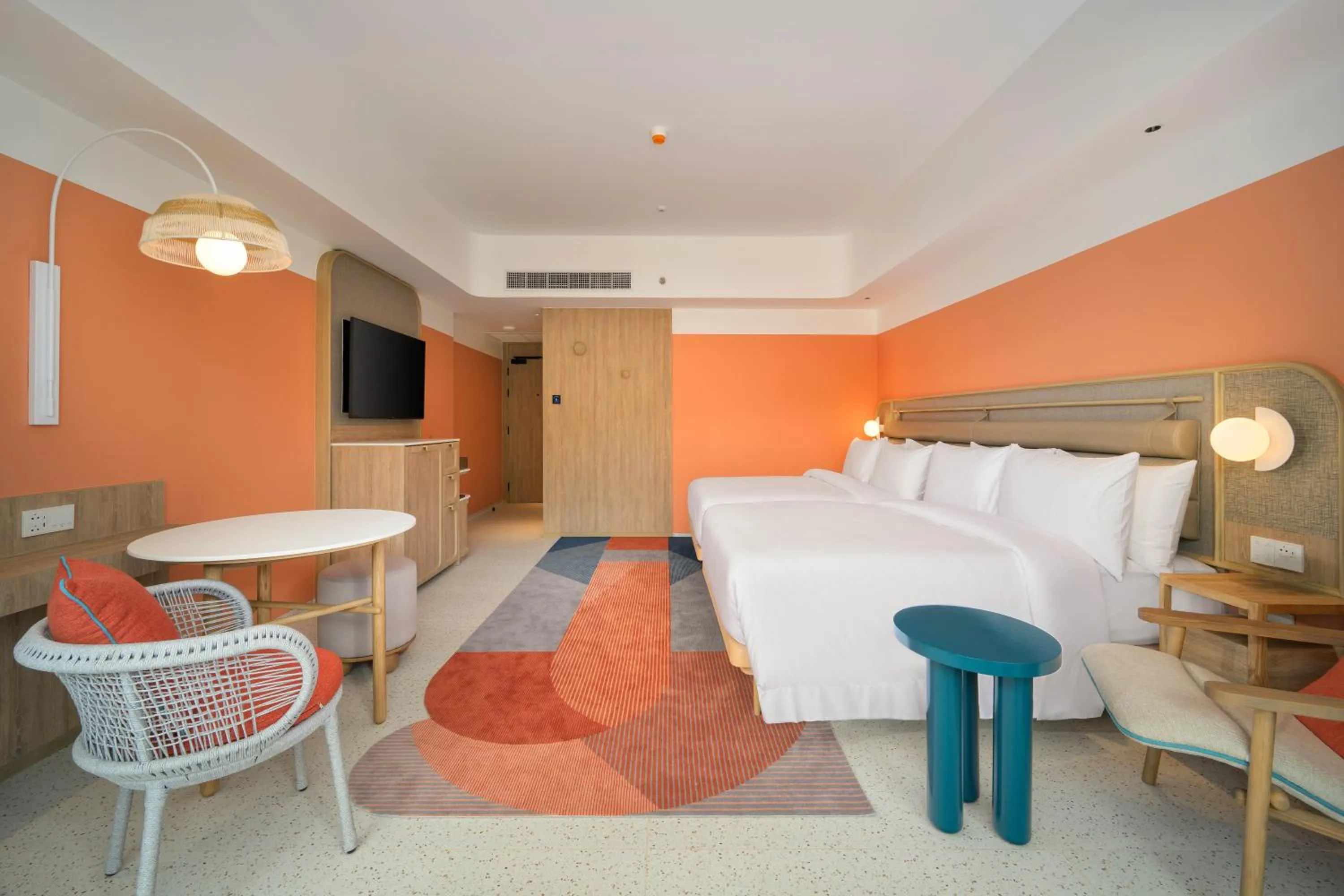 Photo of the whole room, Bed in Centara Karon Resort Phuket