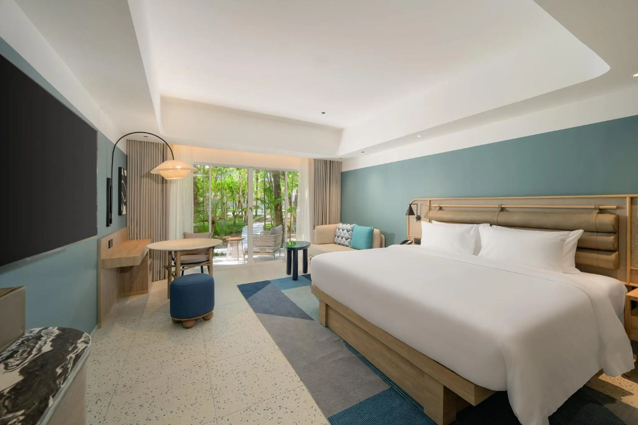 Photo of the whole room, Bed in Centara Karon Resort Phuket