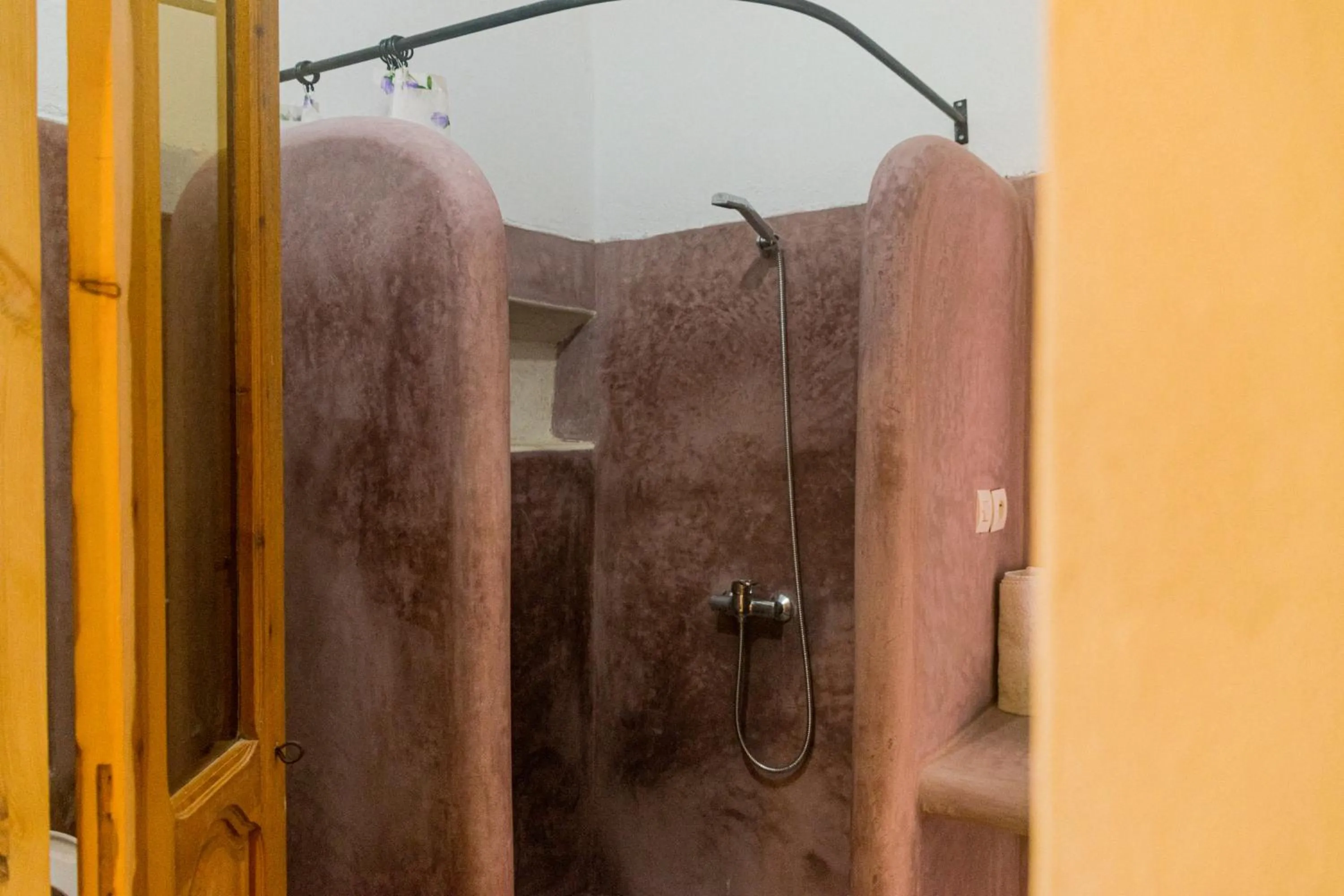 Essaouira Youth Hostel & Social Travel