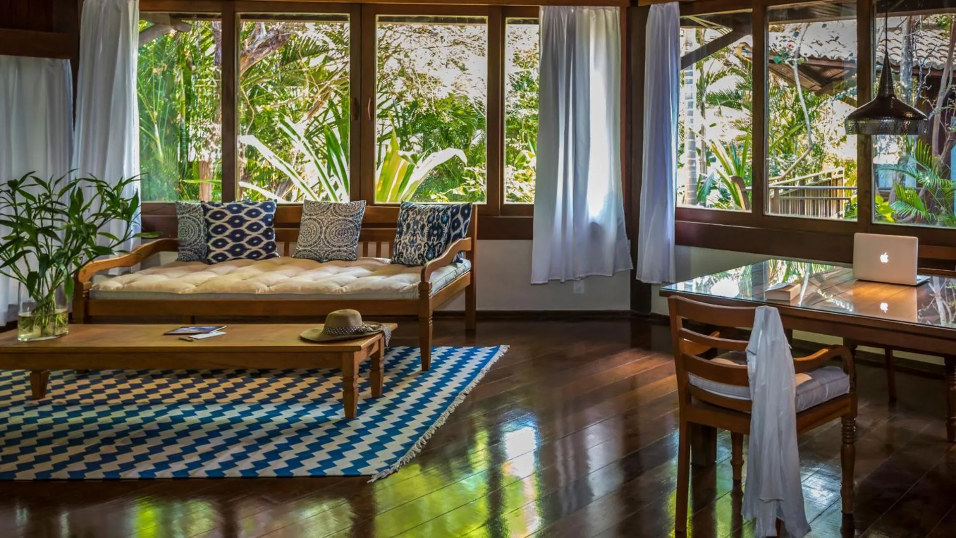 Sombra e Água Fresca Floresta