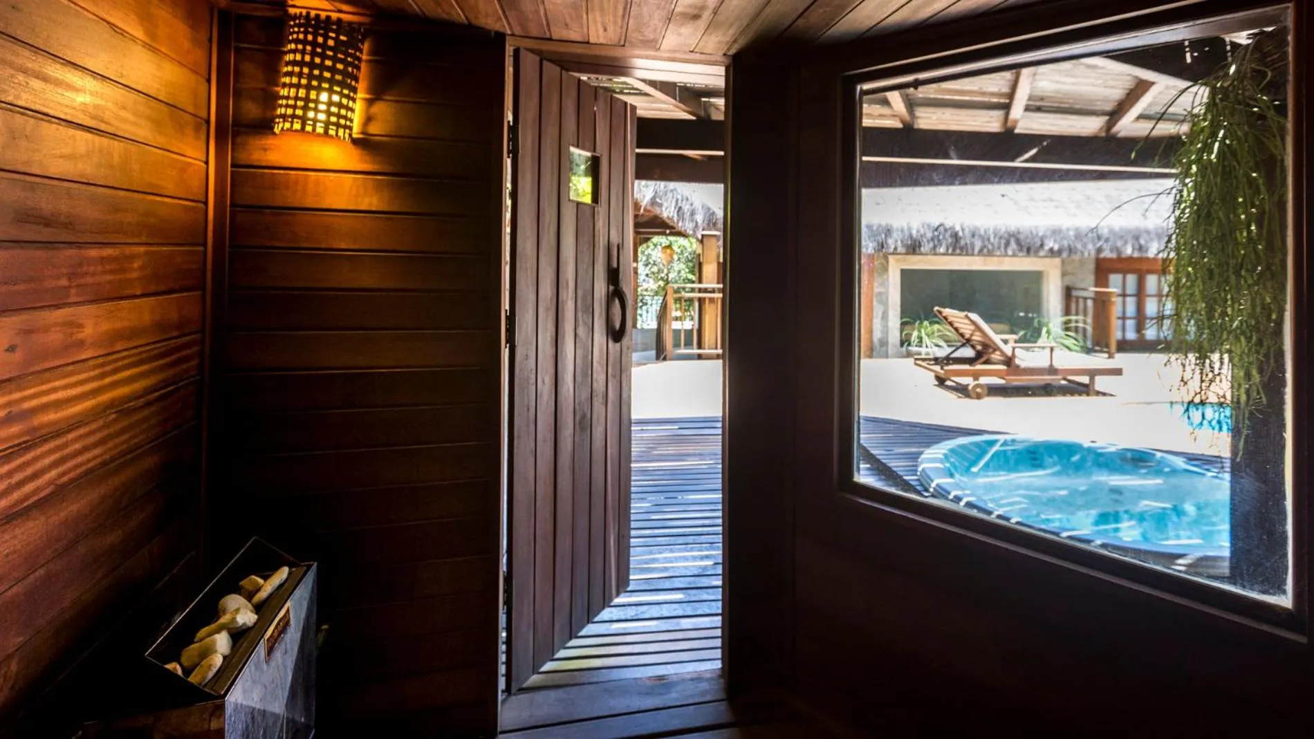 Sauna in Sombra e Água Fresca Floresta