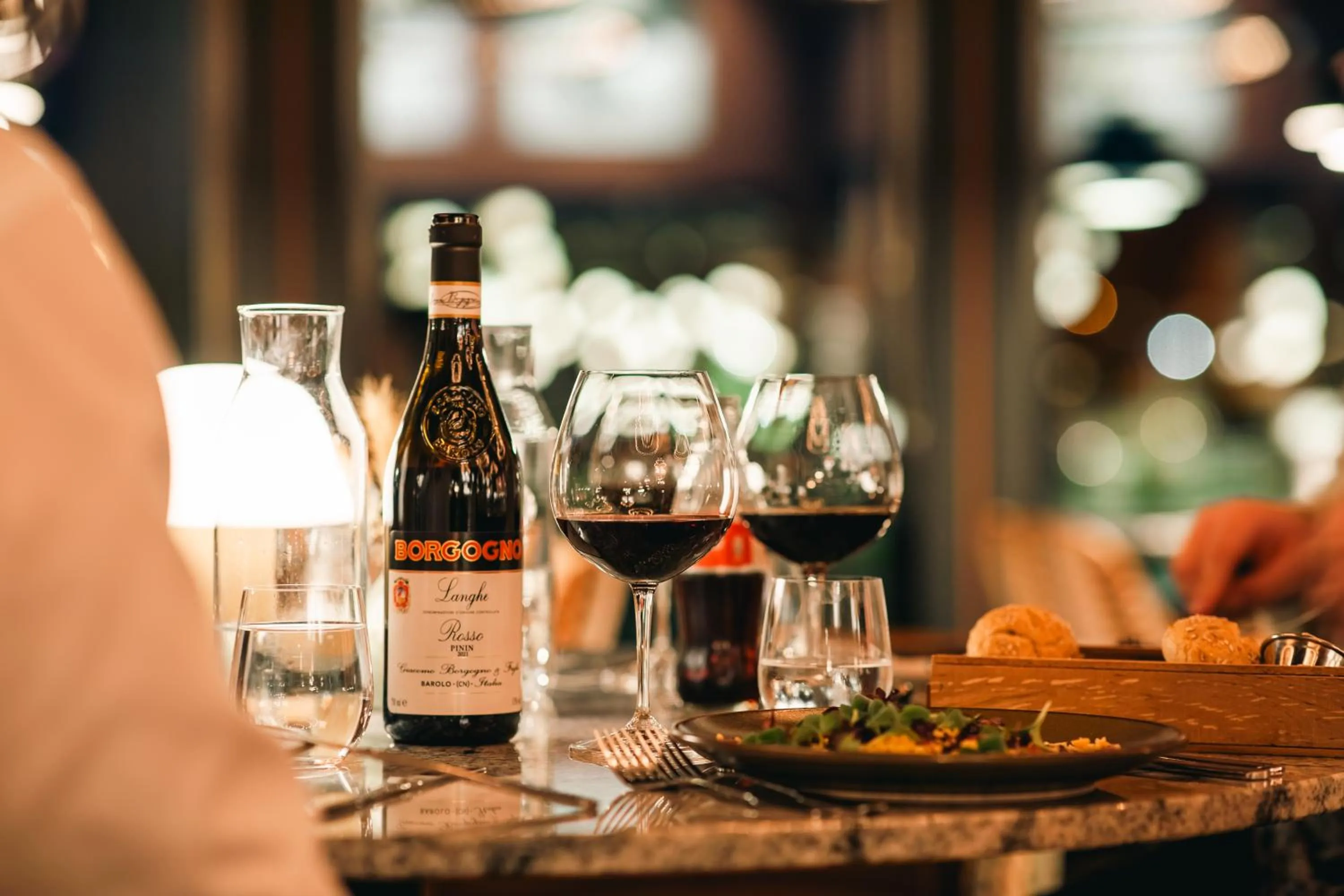 Restaurant/places to eat in Hotell Lappland