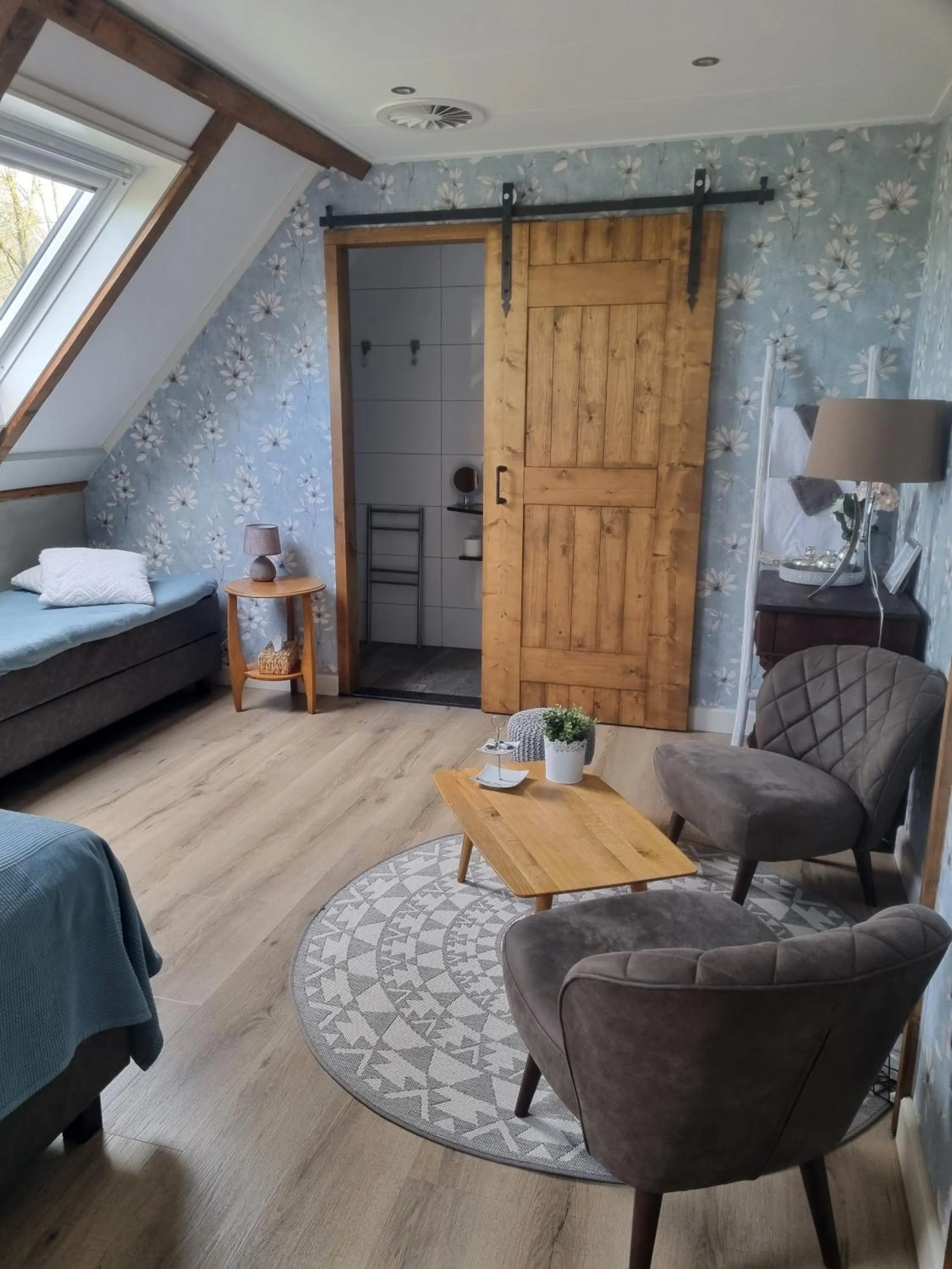 Bedroom, Bed in Bed & Breakfast aan de Beek